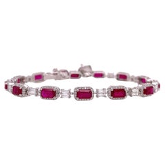 RUCHI Bracelet à maillons en or blanc orné de rubis, de diamants baguettes et de diamants pavés