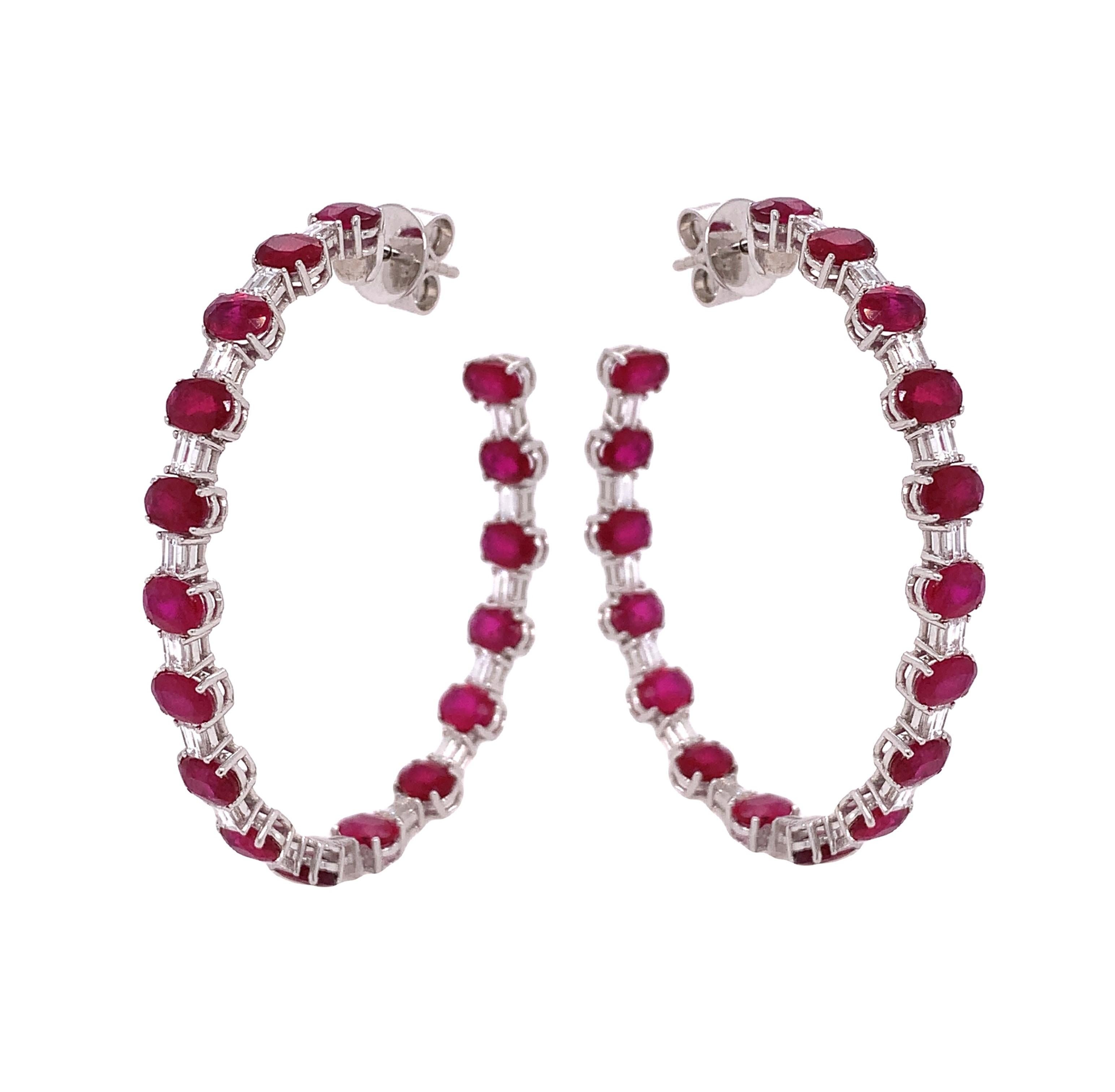 18K White Gold
Ruby: 9.54ct total weight.
Diamond: 1.77ct total weight.
All diamonds are G-H/SI stones.