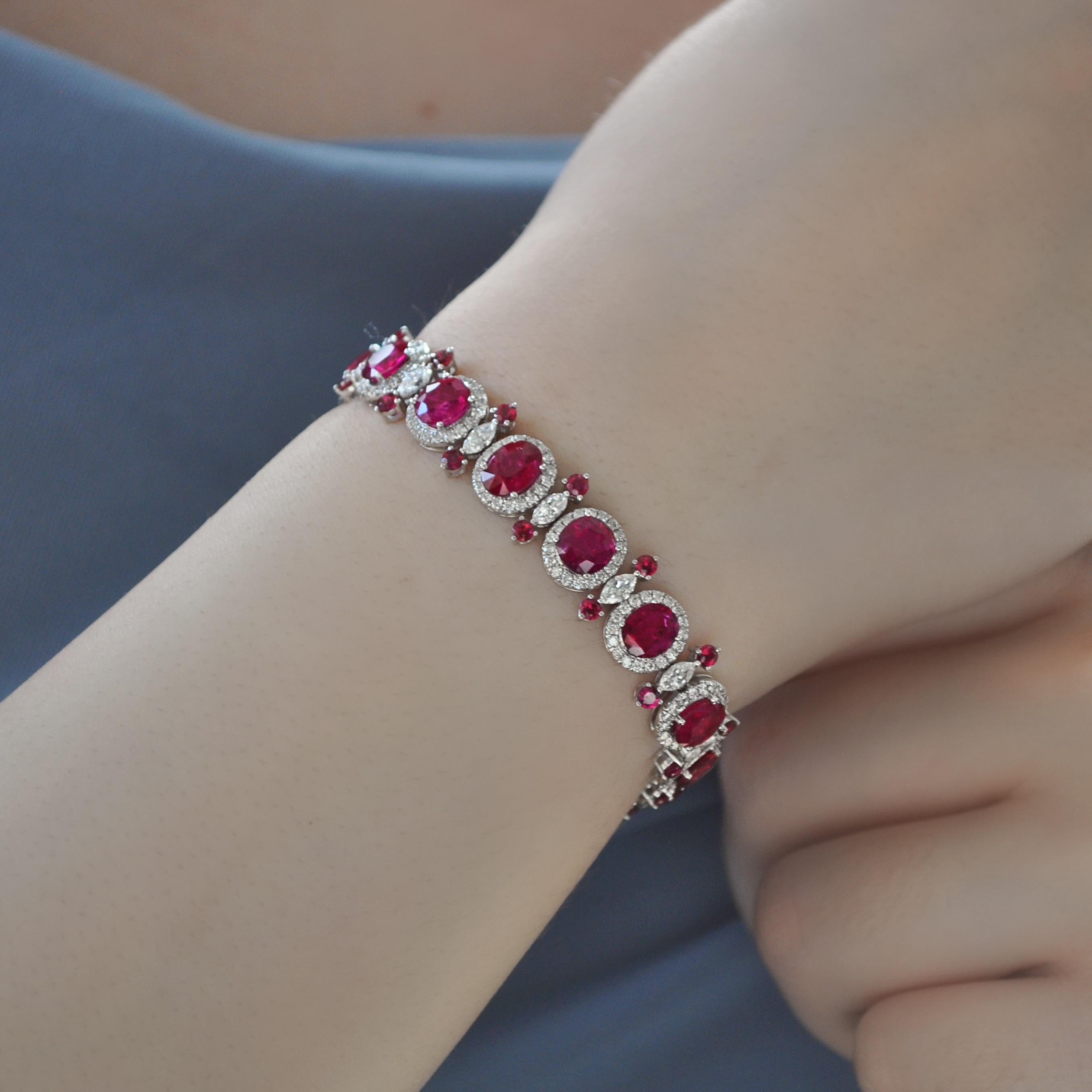 Contemporary RUCHI Oval Ruby and Diamond White Gold Link Bracelet For Sale
