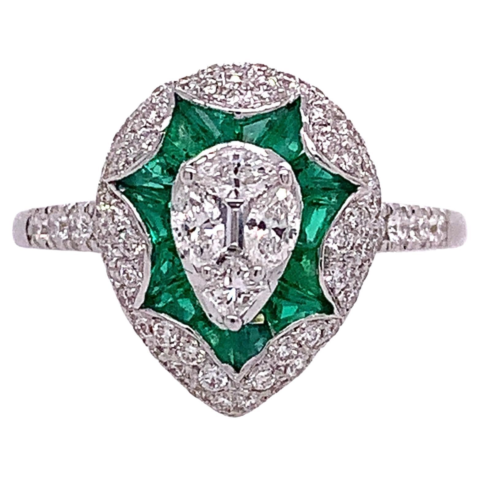 RUCHI Pavé Diamond and Emerald White Gold Teardrop Ring For Sale