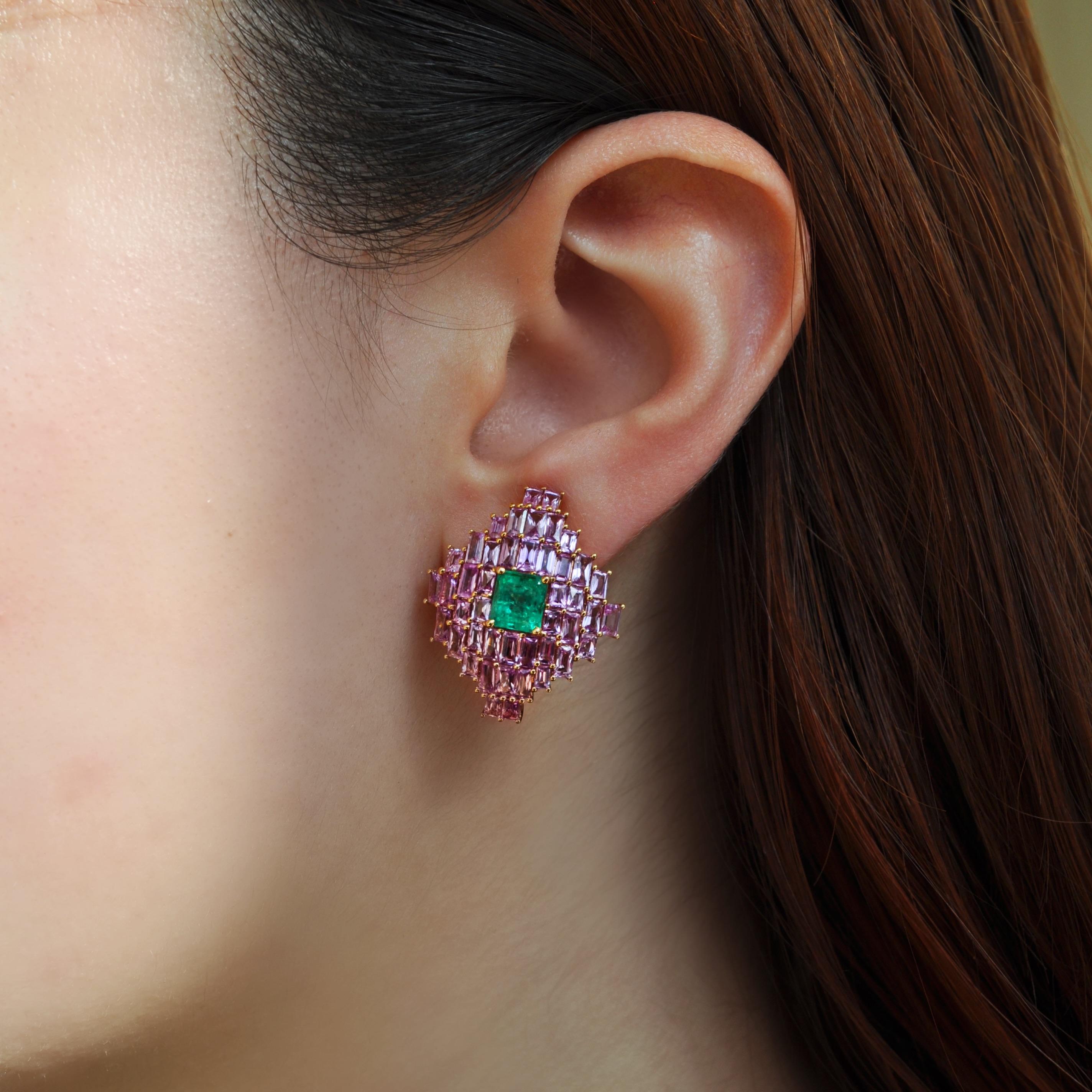 Taglio smeraldo Orecchini a clip in oro rosa con zaffiro rosa e smeraldo RUCHI in vendita