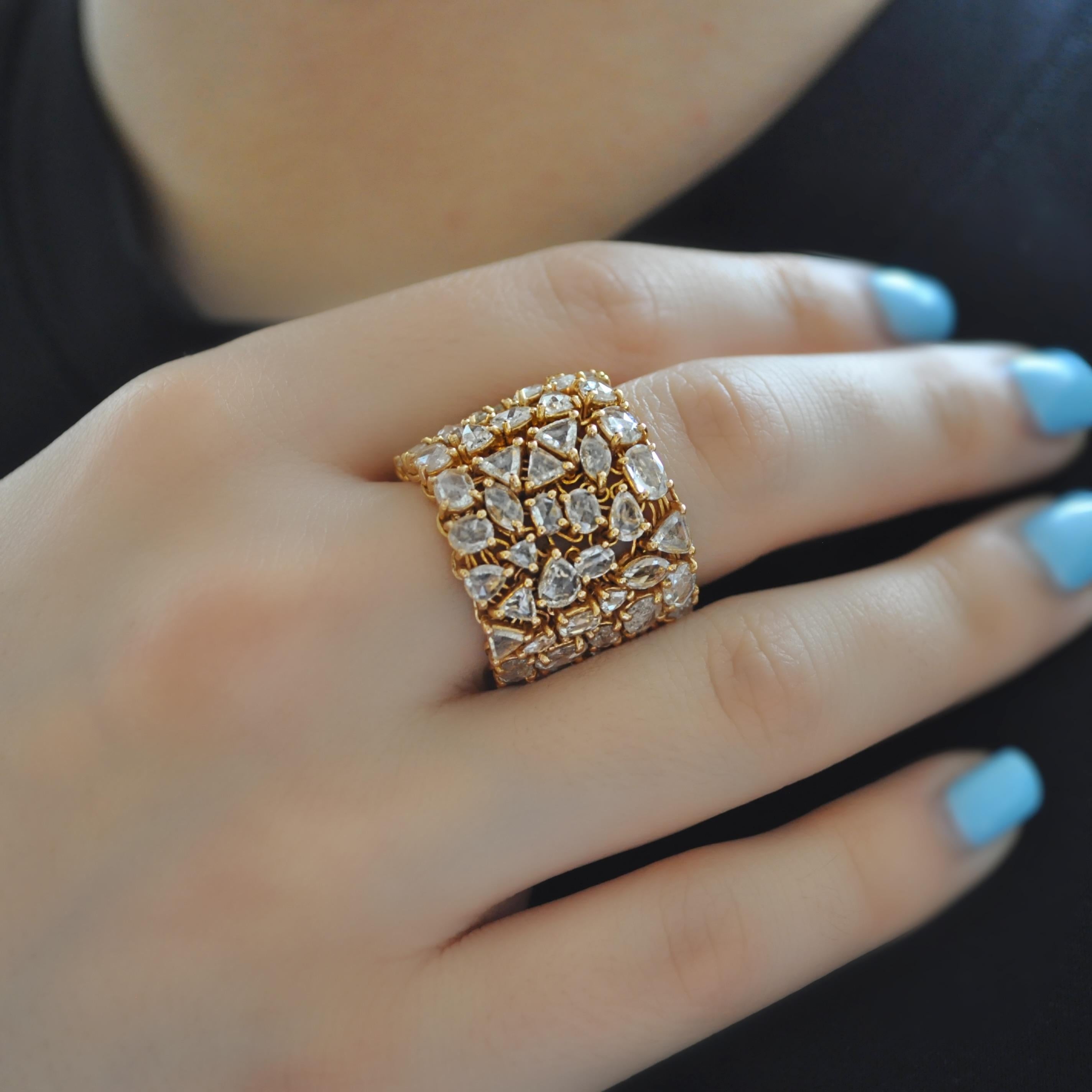 Women's RUCHI Rose-Cut Diamond Flexible Rose Gold Wide Ring For Sale