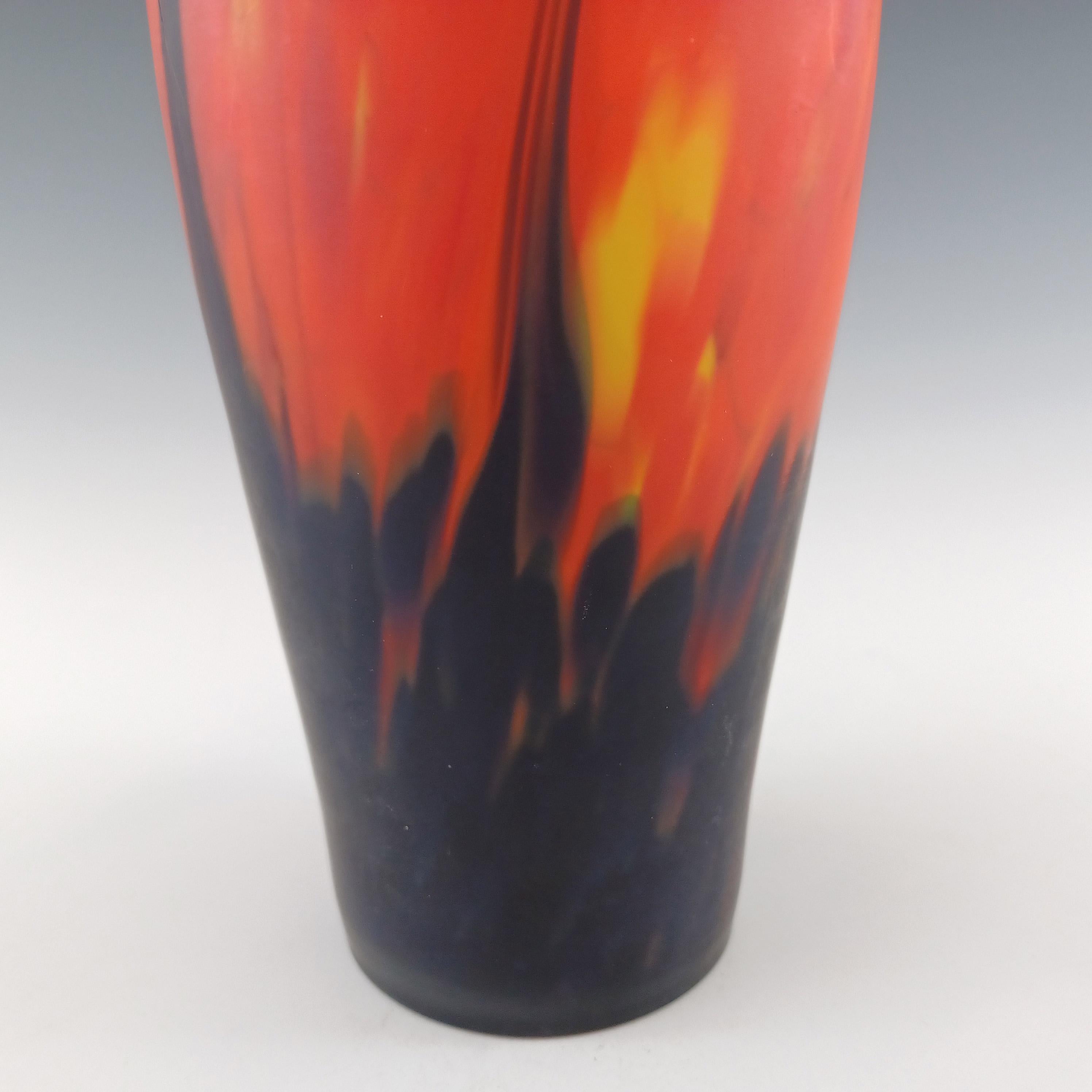 Tchèque Rückl Czech Vintage 'Orange Shimmy Pfau' Vase à flamme en verre à éclaboussures en vente