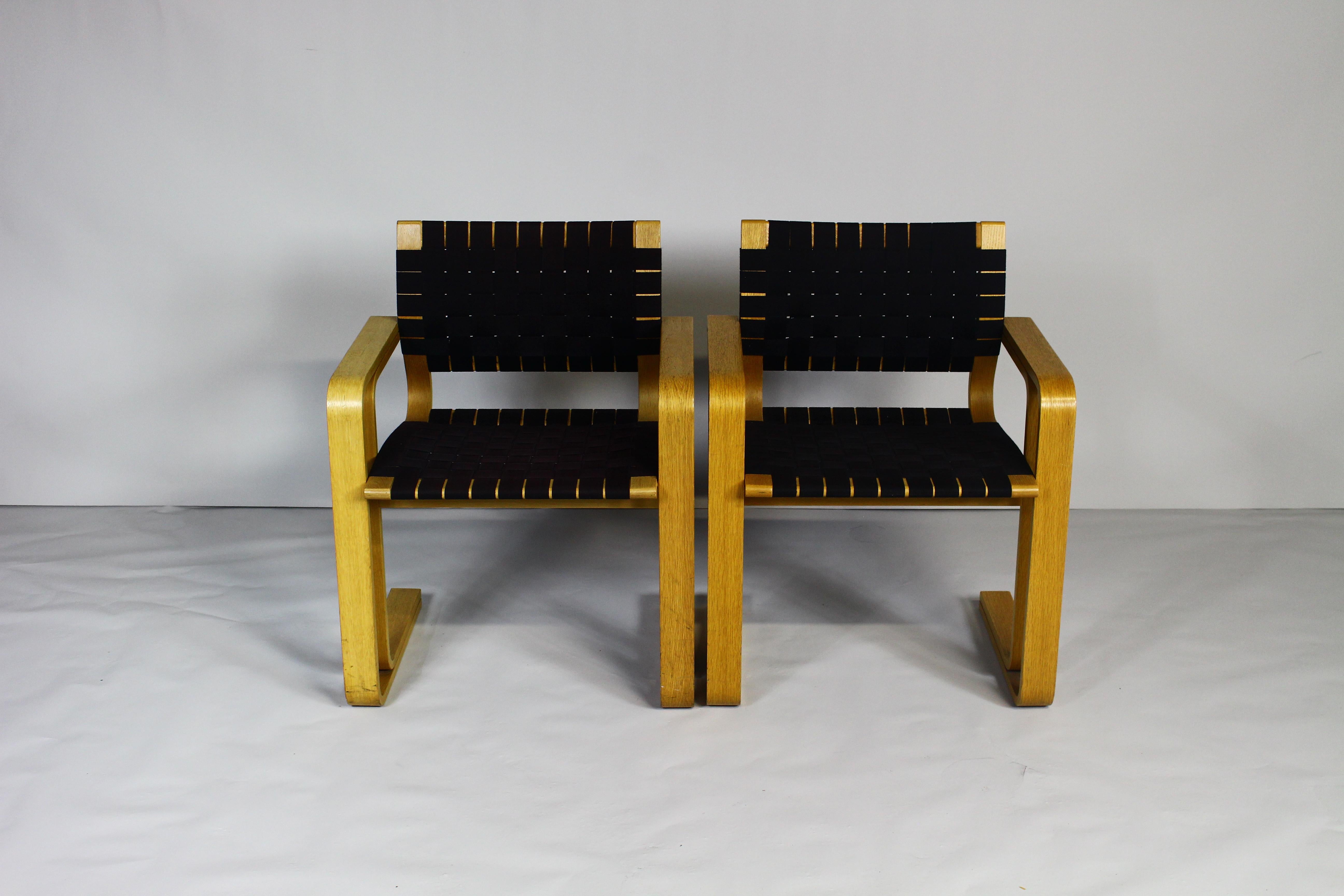 Scandinave moderne Rud Thygesen & Johnny Sorensen fauteuil 5331 modèle en frêne par Magnus Olesen, années 1970 en vente