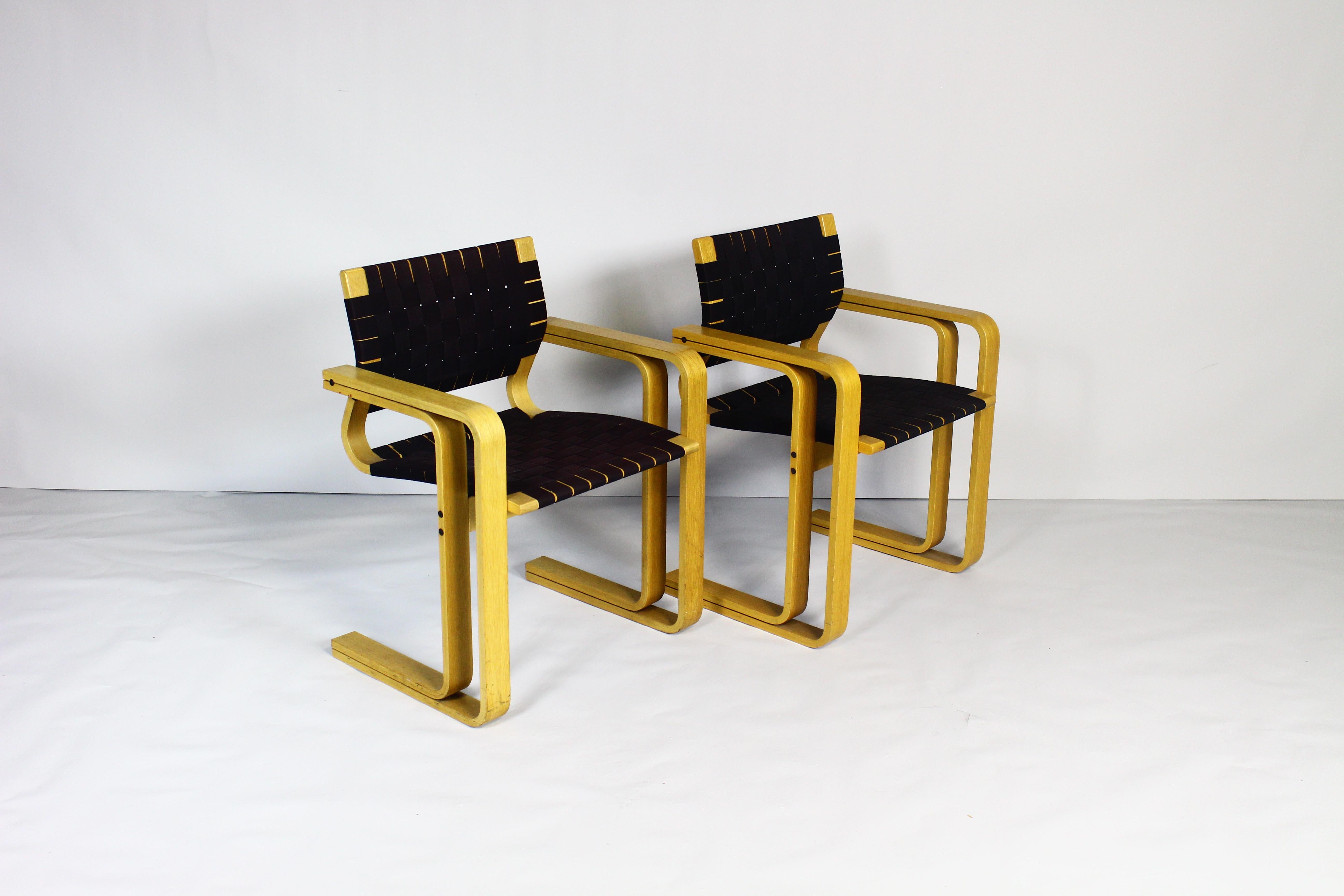 20ième siècle Rud Thygesen & Johnny Sorensen fauteuil 5331 modèle en frêne par Magnus Olesen, années 1970 en vente