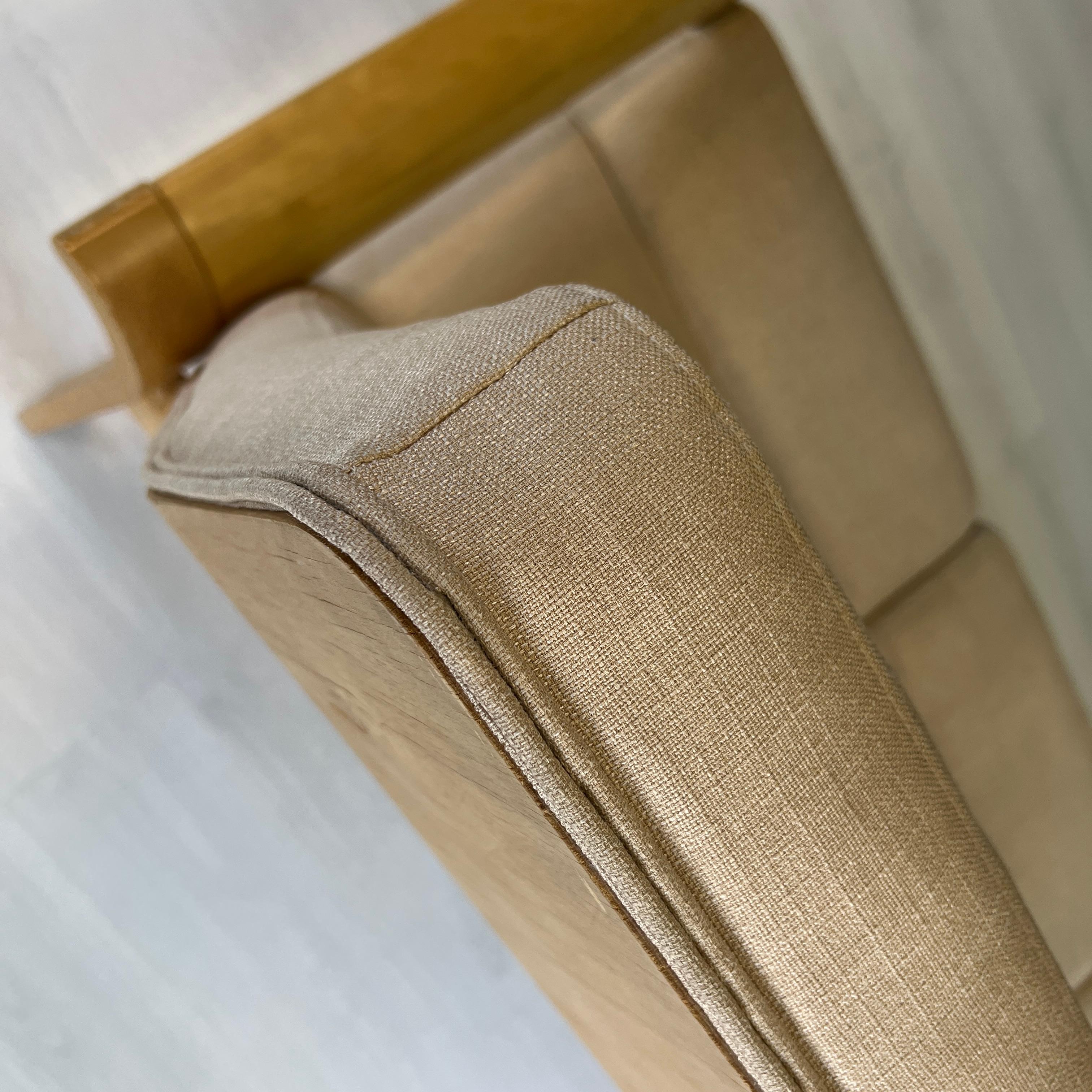 Rud Thygesen Magnus Olesen 3-Sitzer Sofa (Stoff) im Angebot