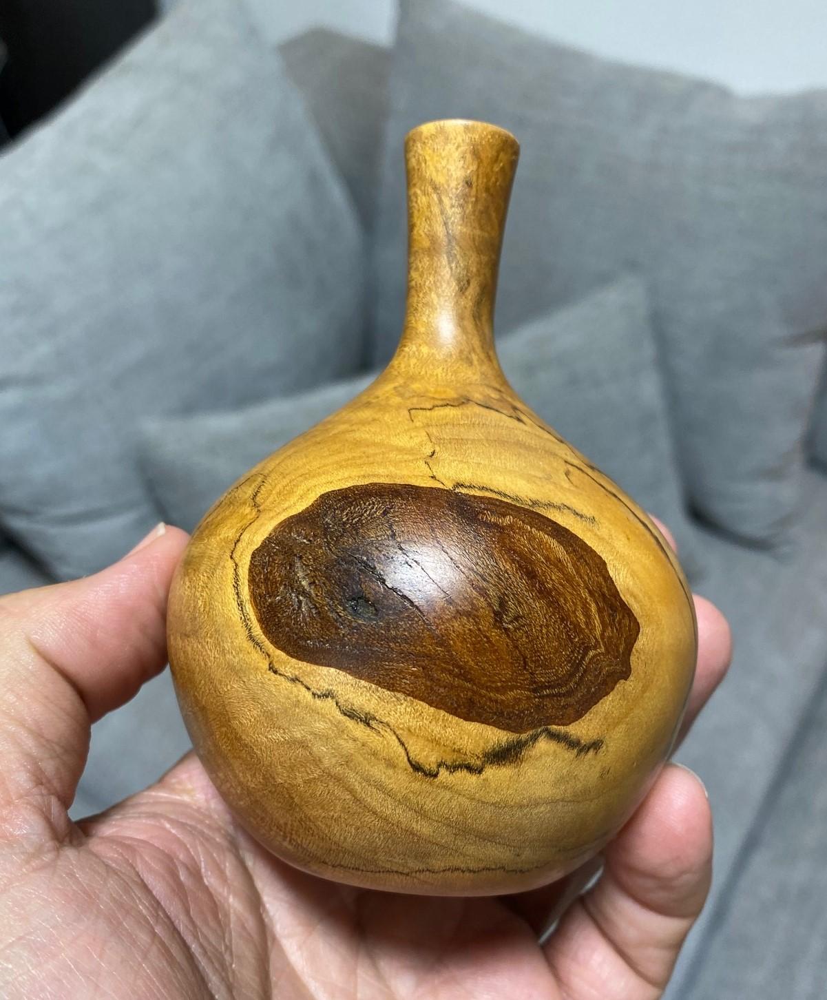 Rude Osolnik firmato Mid-Century Modern Vaso di Bud Weed in legno tornito in vendita 3