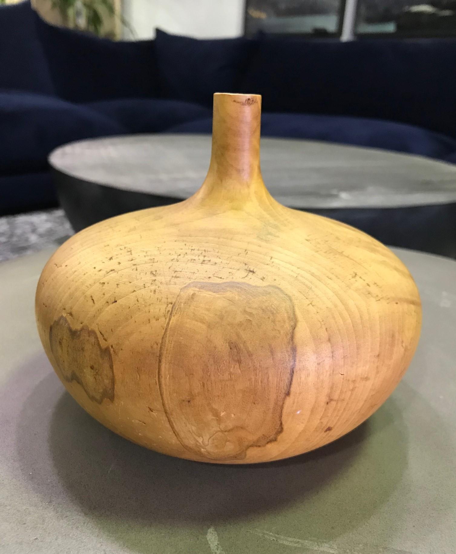 Hand-Crafted Rude Osolnik Signed Rare Large Pale Buckeye Wood Turned Vessel Bud Weed Vase