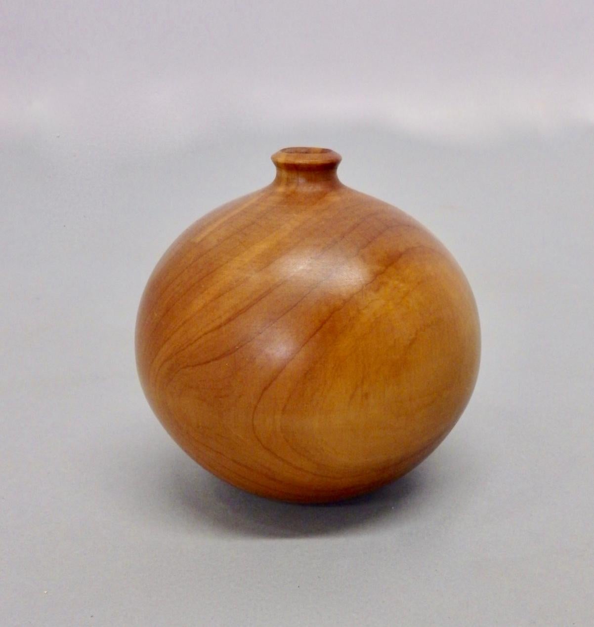 American Craftsman Rude Osolnik Turned Wood Cedar Weed Pot