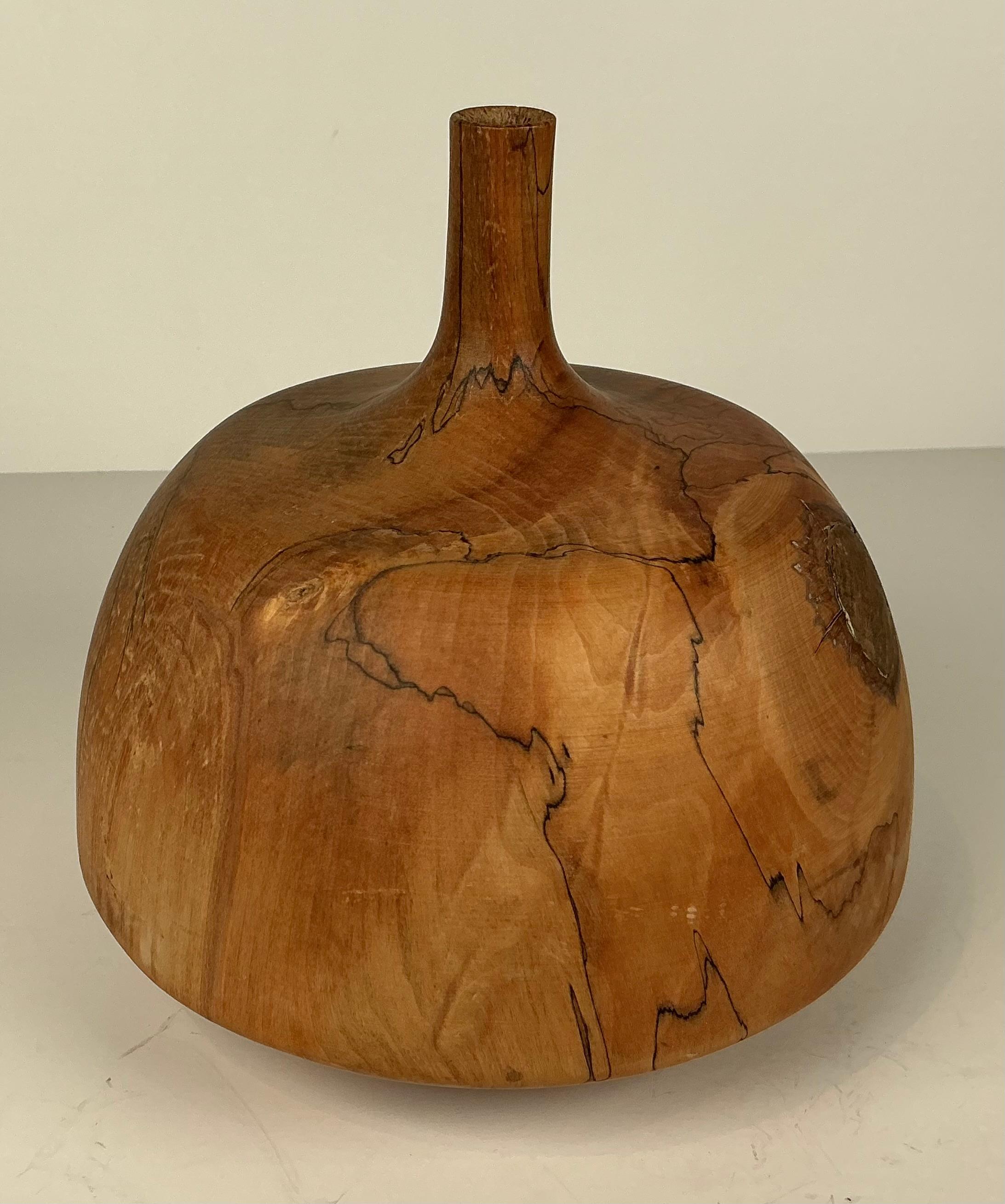 Rude Osolnik, noto tornitore di Berea, Kentucky. Favoloso vaso per erbacce in legno di Wood Wood. Bellissimo pezzo con finitura originale.  Firmato sul lato inferiore.  