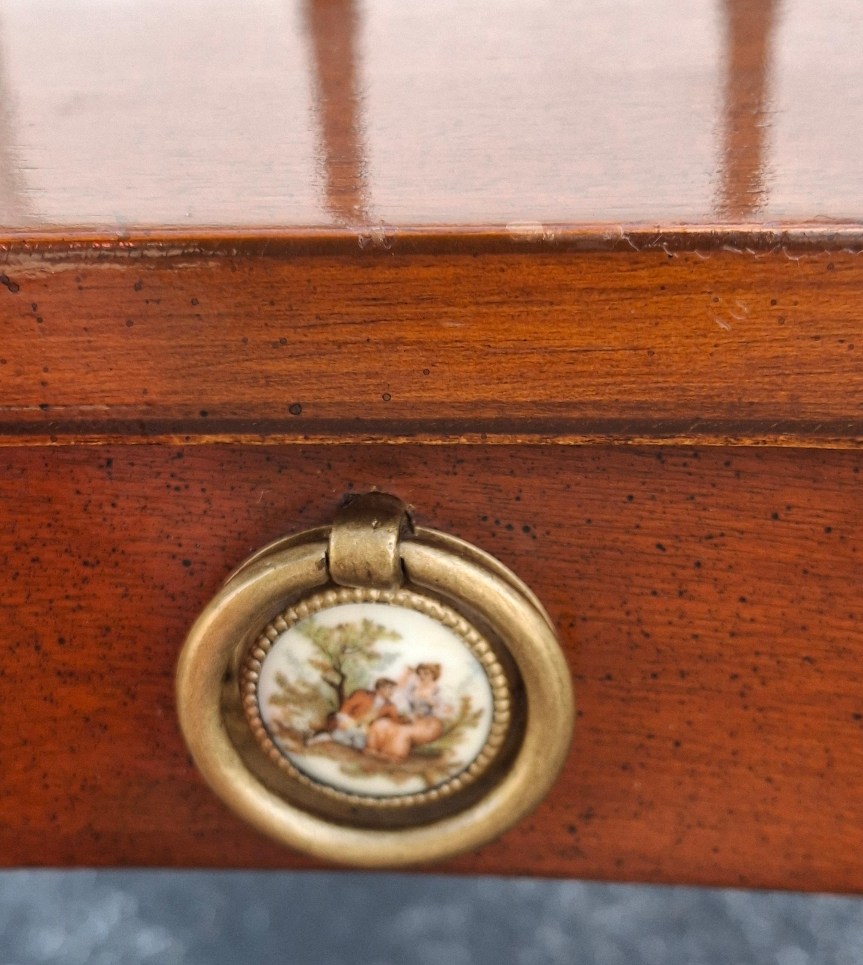 American Ruder Brothers New York Duncan Phyfe Style Mahogany Kidney Desk For Sale