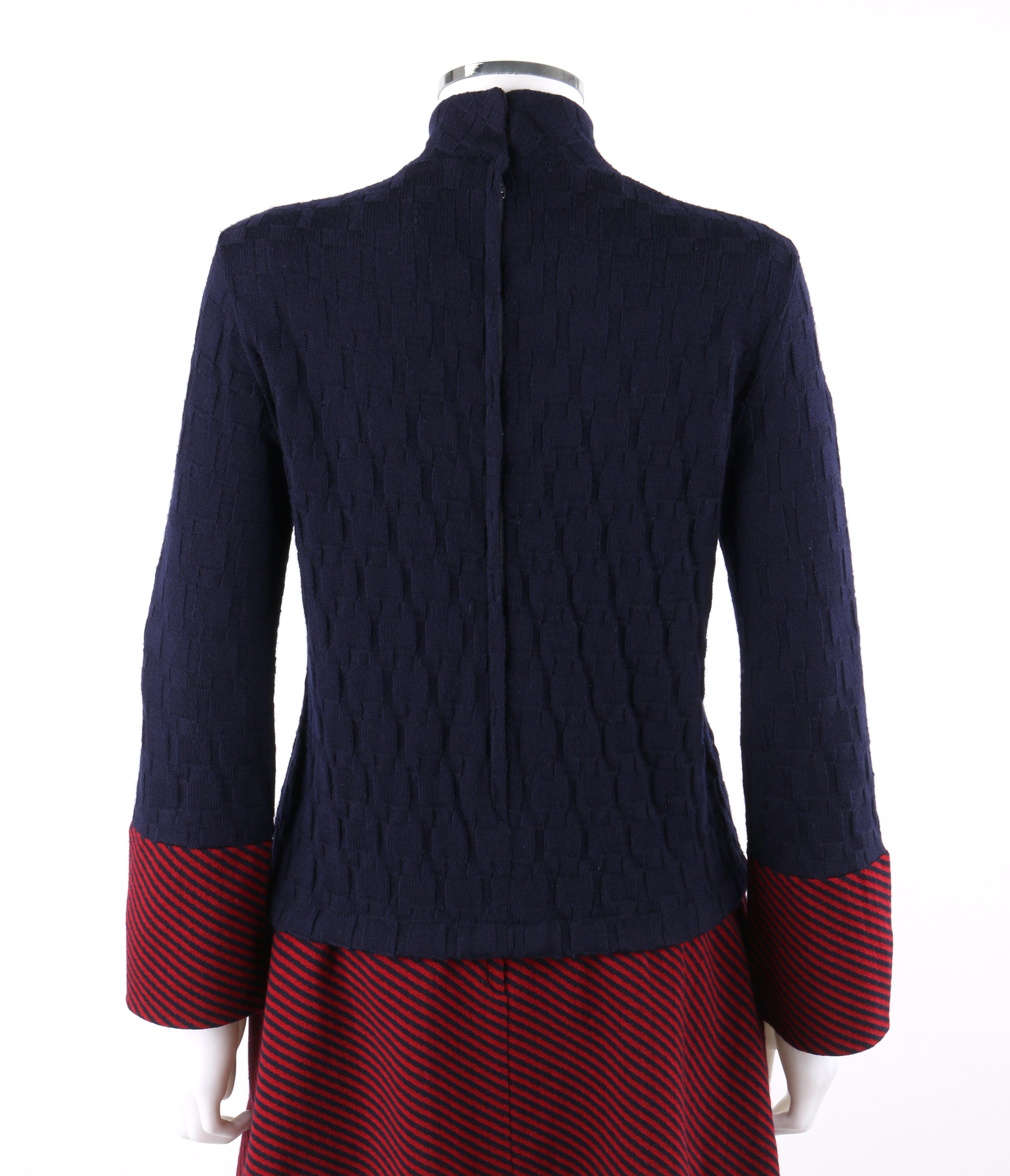 Ensemble 2 pièces - RUDI GERNREICH Harmon Knitwear - Ensemble jupe-pull à rayures et pull en tricot surélevé - années 1960 Pour femmes en vente