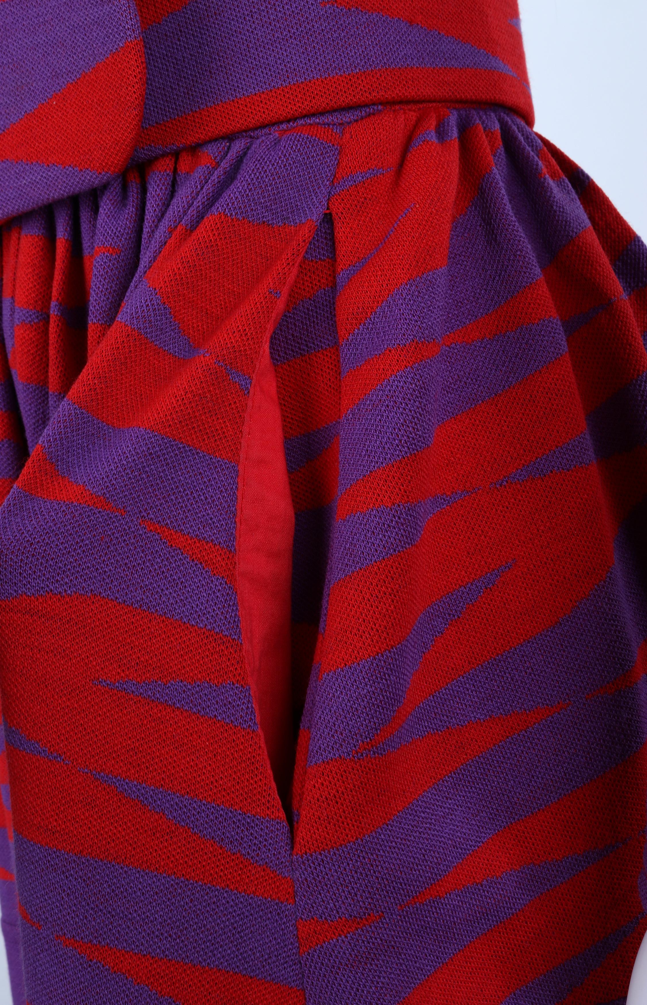 RUDI GERNREICH Harmon Knitwear c.1971 Purple Red Mod Op Art Wool Knit Day Dress For Sale 5