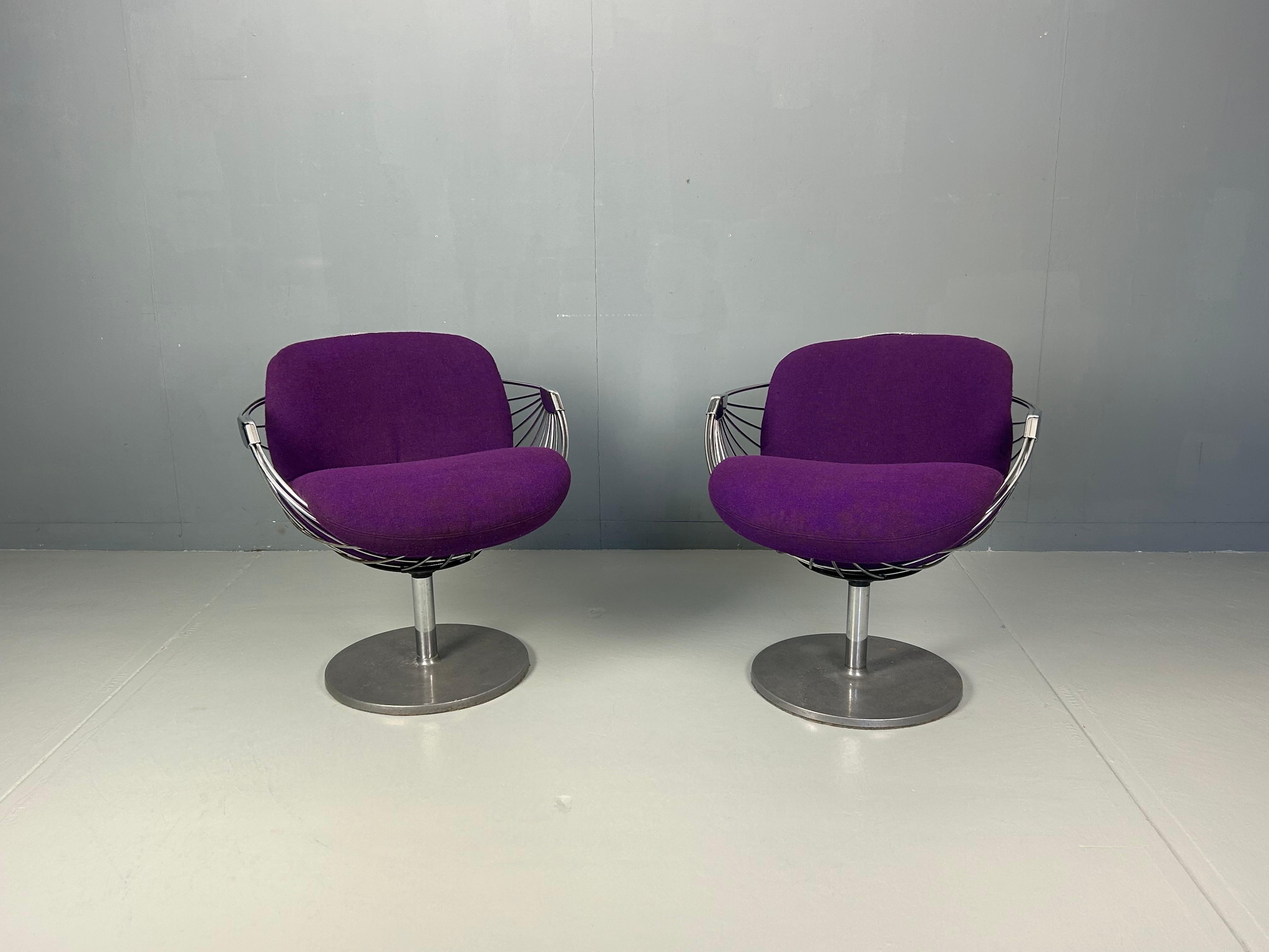 Lot de 2 chaises longues originales « Atomic » en fil de fer, Rudi Verelst, 1971 en vente 1