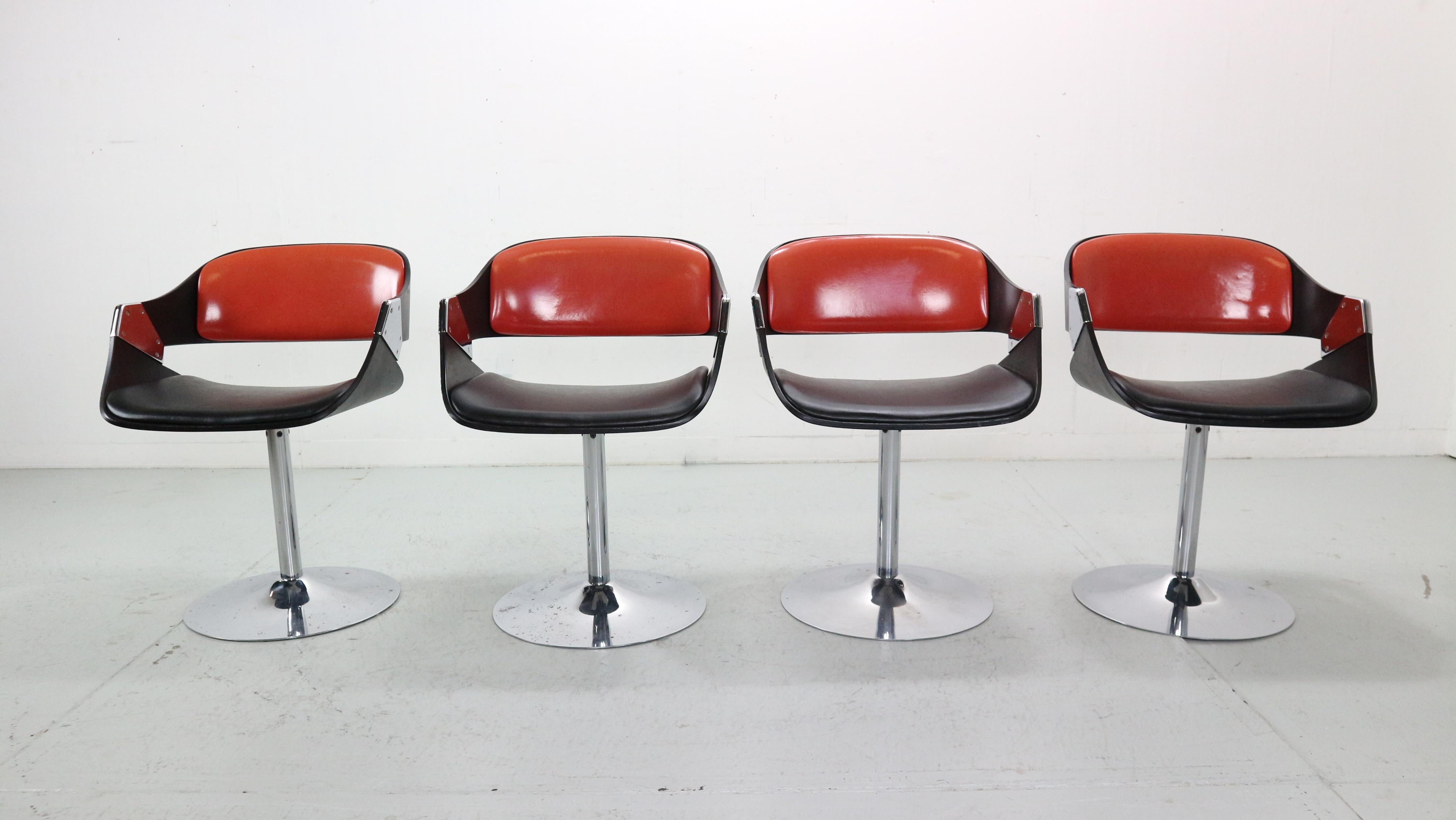 Ère spatiale Ensemble de 4 chaises de salle à manger Radiant de Rudi Verelst pour Novalux, 1970 en vente