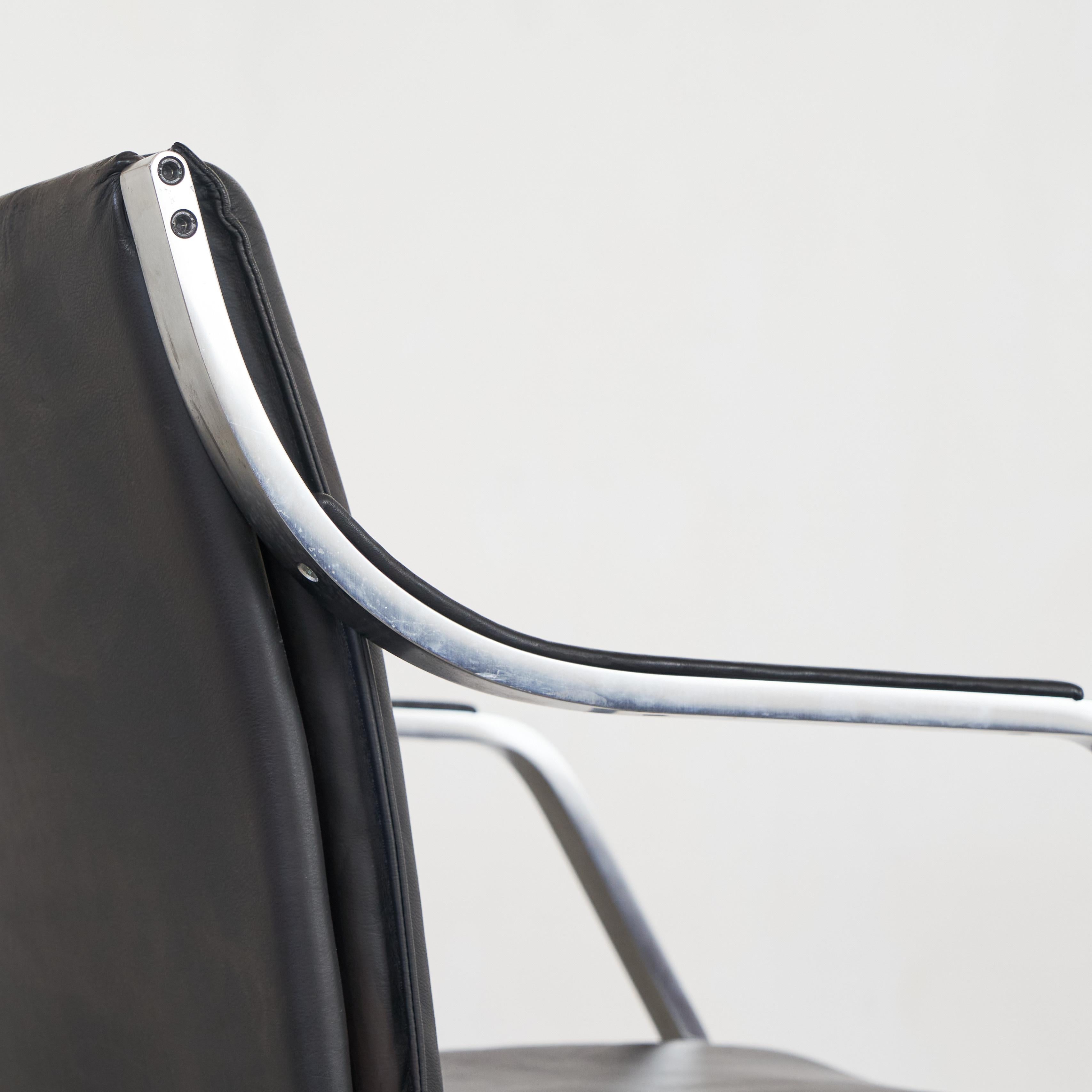 Hand-Crafted Rudolf Bernd Glatzel Armchair in Steel and Leather for Walter Knoll 1970s For Sale