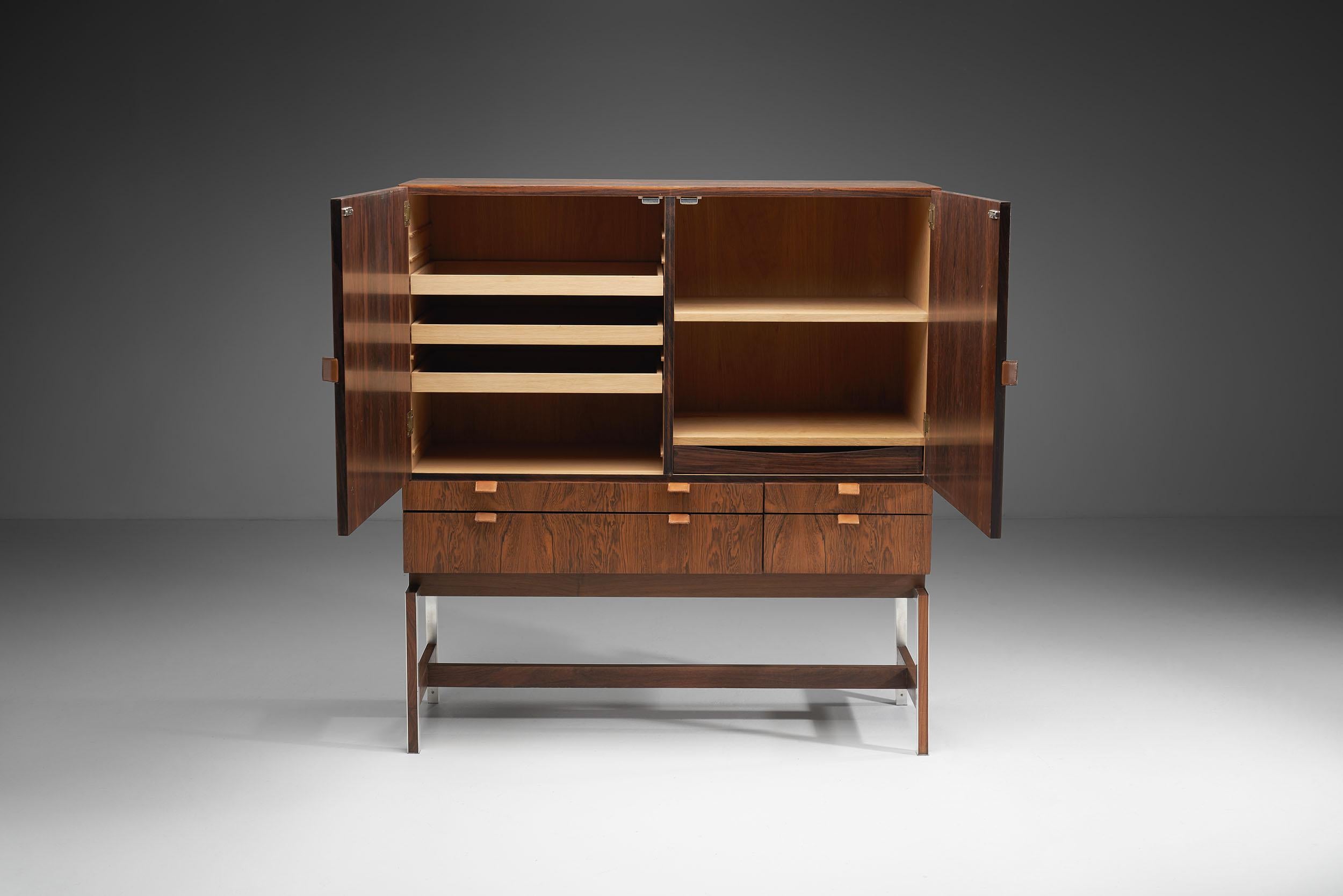 Dutch Rudolf Bernd Glatzel 'Attr.' High Bar Cabinet for Fristho, the Netherlands 1960s