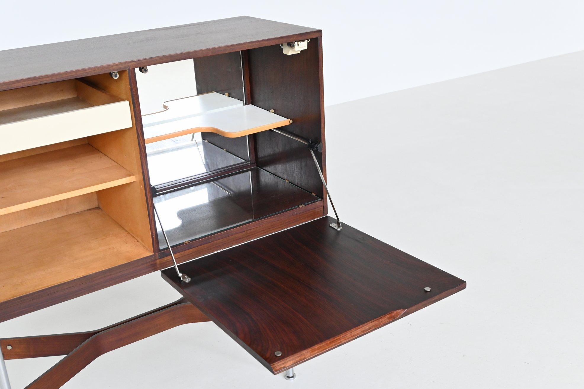 Rudolf Bernd Glatzel Barschrank aus Palisanderholz Fristho Niederlande 1956 (20. Jahrhundert) im Angebot