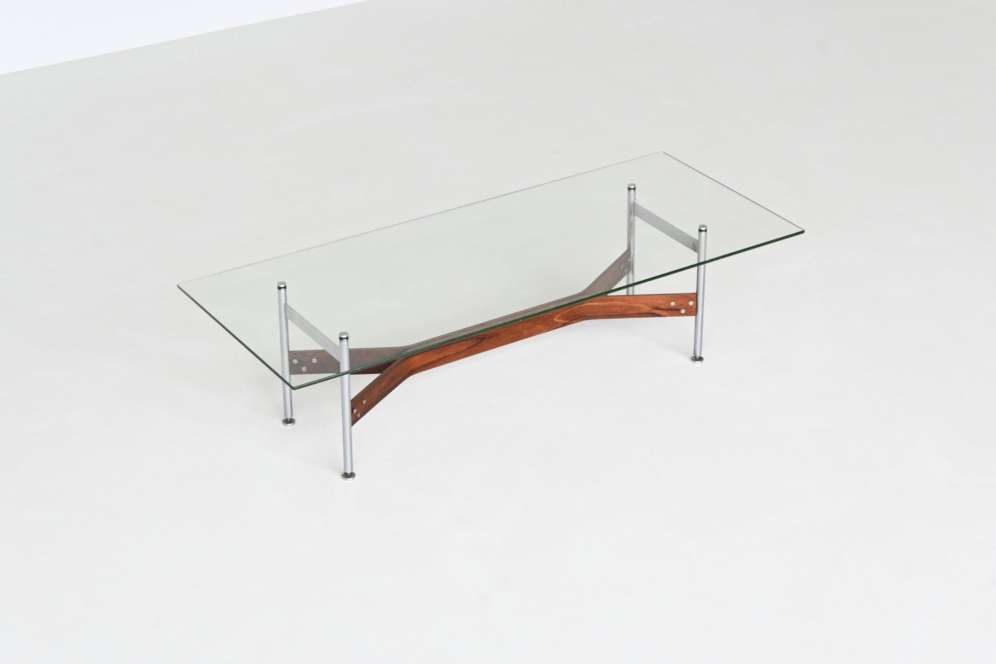 Rudolf Bernd Glatzel coffee table in rosewood Fristho The Netherlands 1962 For Sale 5