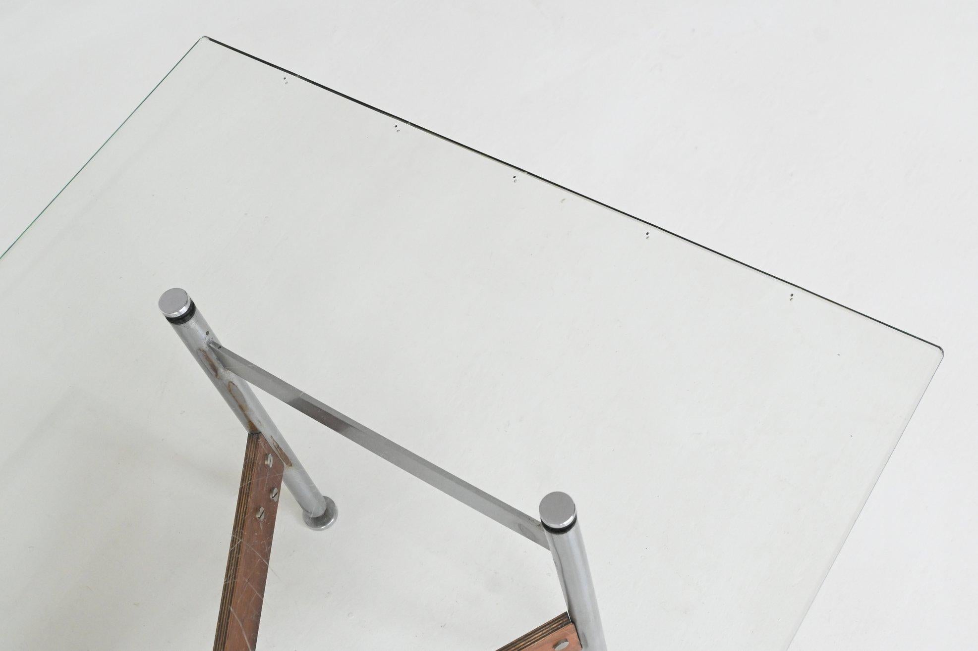 Rudolf Bernd Glatzel coffee table in rosewood Fristho The Netherlands 1962 For Sale 7