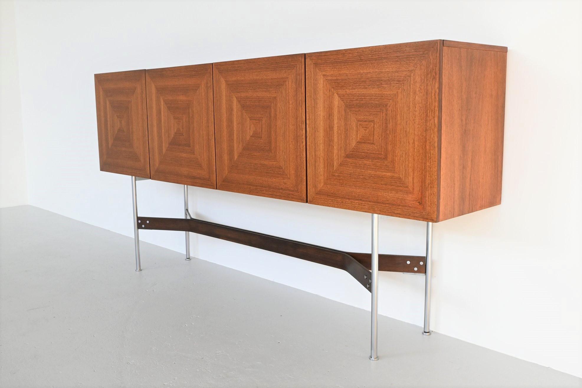 Stunning and very well crafted highboard model GLR-230 designed by Rudolf Bernd Glatzel and manufactured by Fristho Franeker, The Netherlands 1962. The elegant tubular frame of brushed steel connected with a ply rosewood cross contribute to the