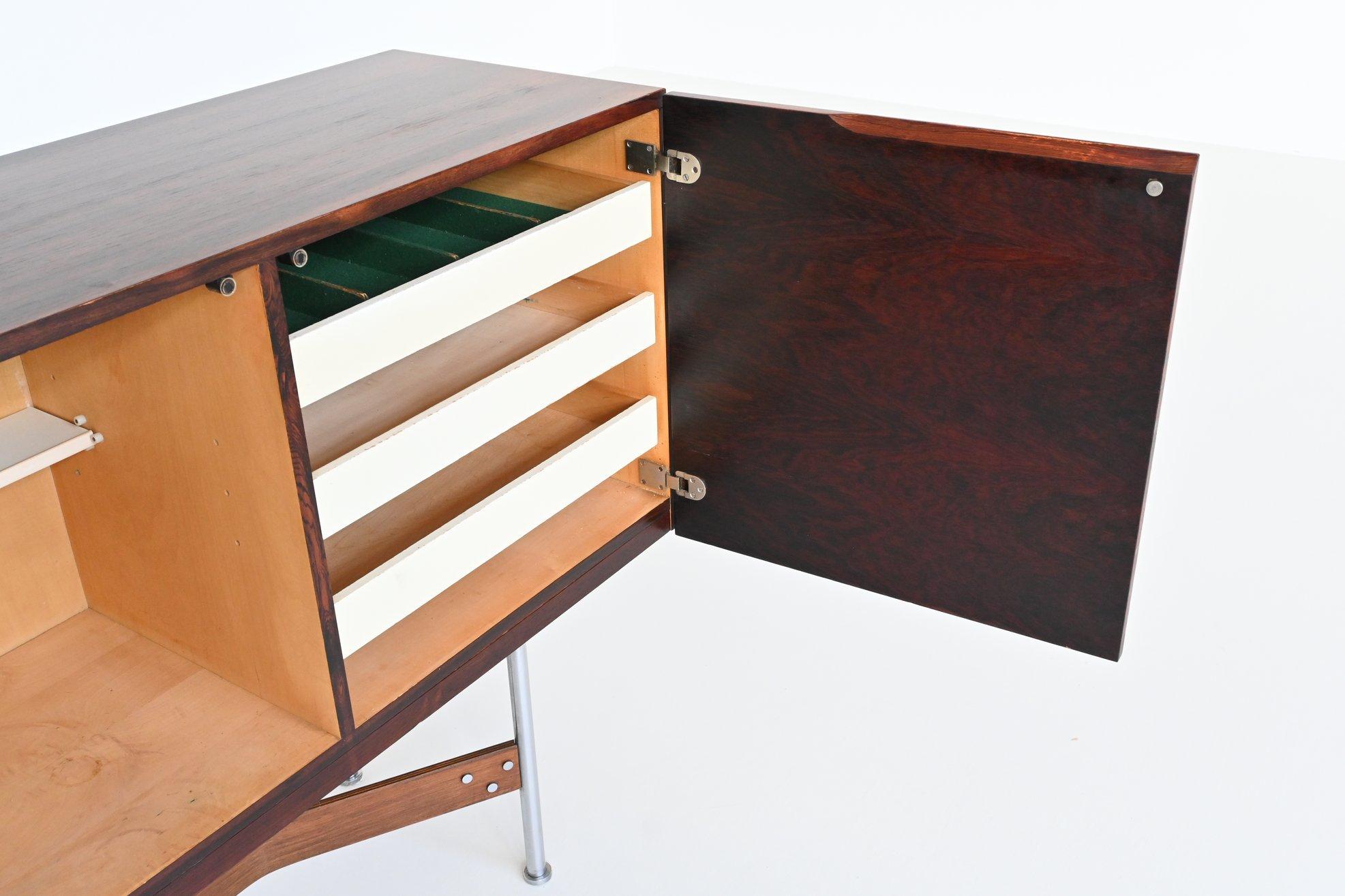 Dutch Rudolf Bernd Glatzel GLR-230 sideboard in rosewood Fristho Netherlands 1962