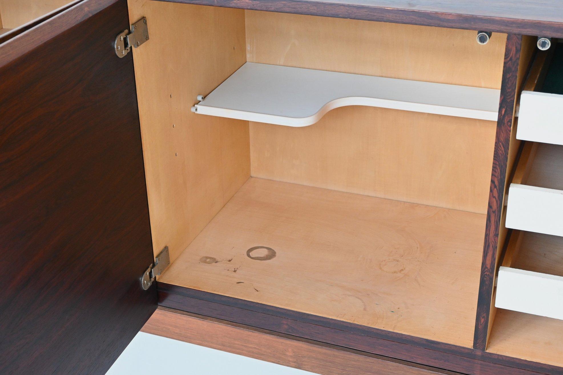 Mid-20th Century Rudolf Bernd Glatzel GLR-230 sideboard in rosewood Fristho Netherlands 1962