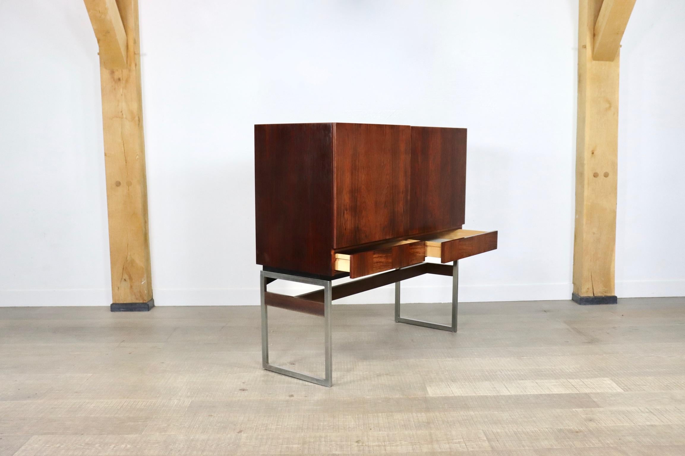 Rudolf Bernd Glatzel Rosewood Highboard Cabinet for Fristho In Good Condition For Sale In ABCOUDE, UT