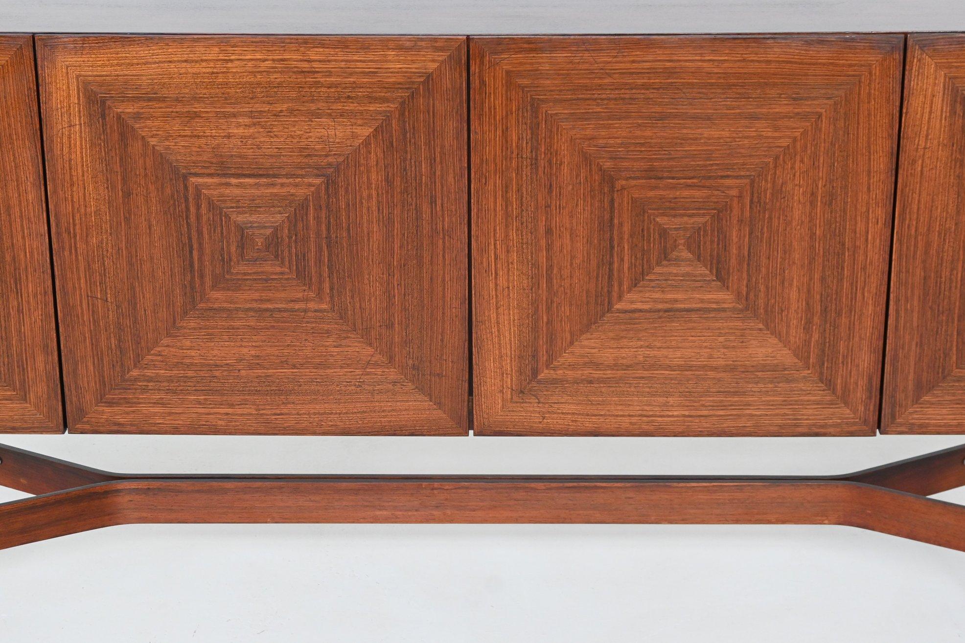 Rudolf Bernd Glatzel sideboard GLR-230 in rosewood Fristho Netherlands 1962 For Sale 1