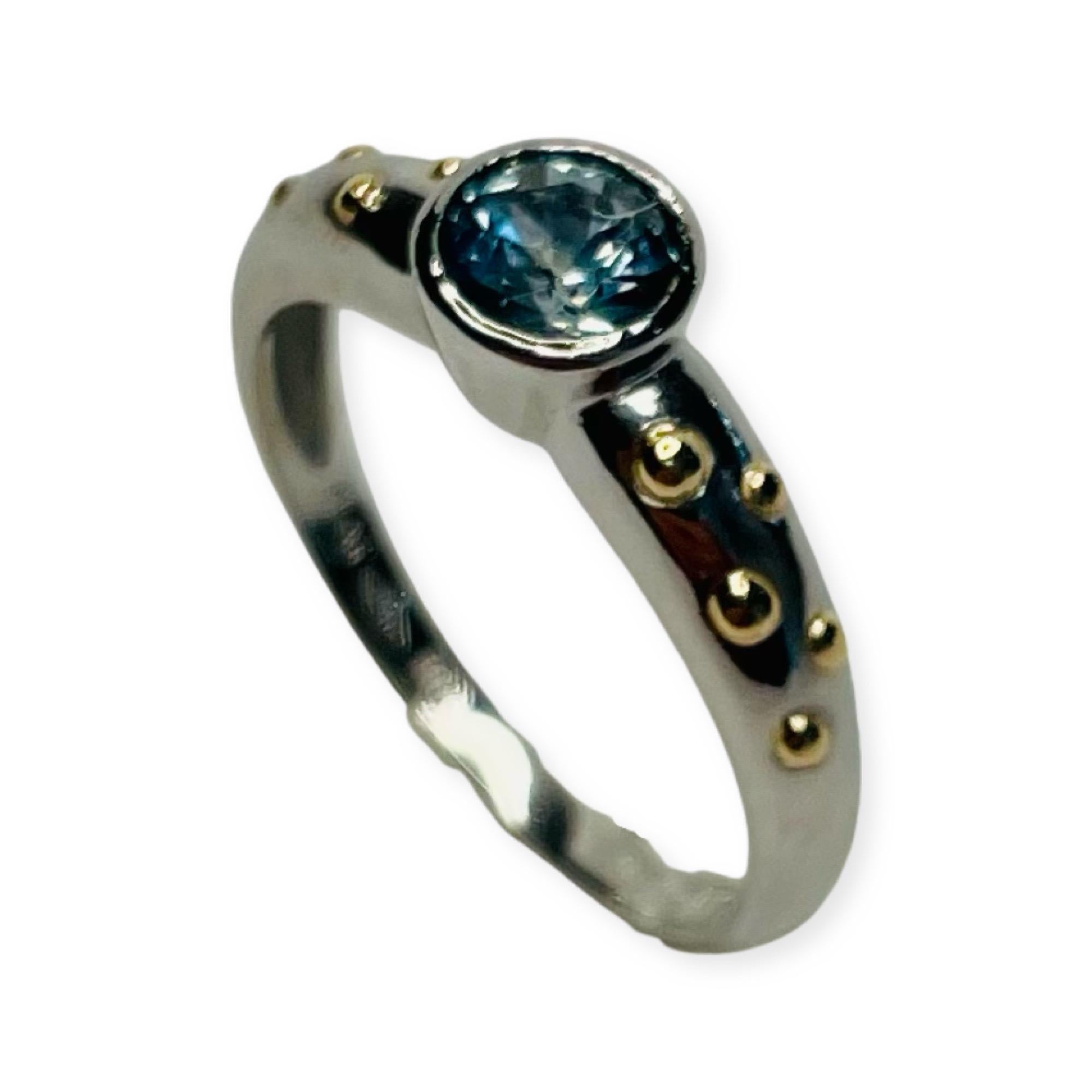 Contemporary Rudolf Erdel Platinum, 18K and Montana Sapphire Engagement Ring For Sale