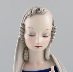Rudolf Knörlein for Goldscheider, Art Deco Figure, Praying Madonna