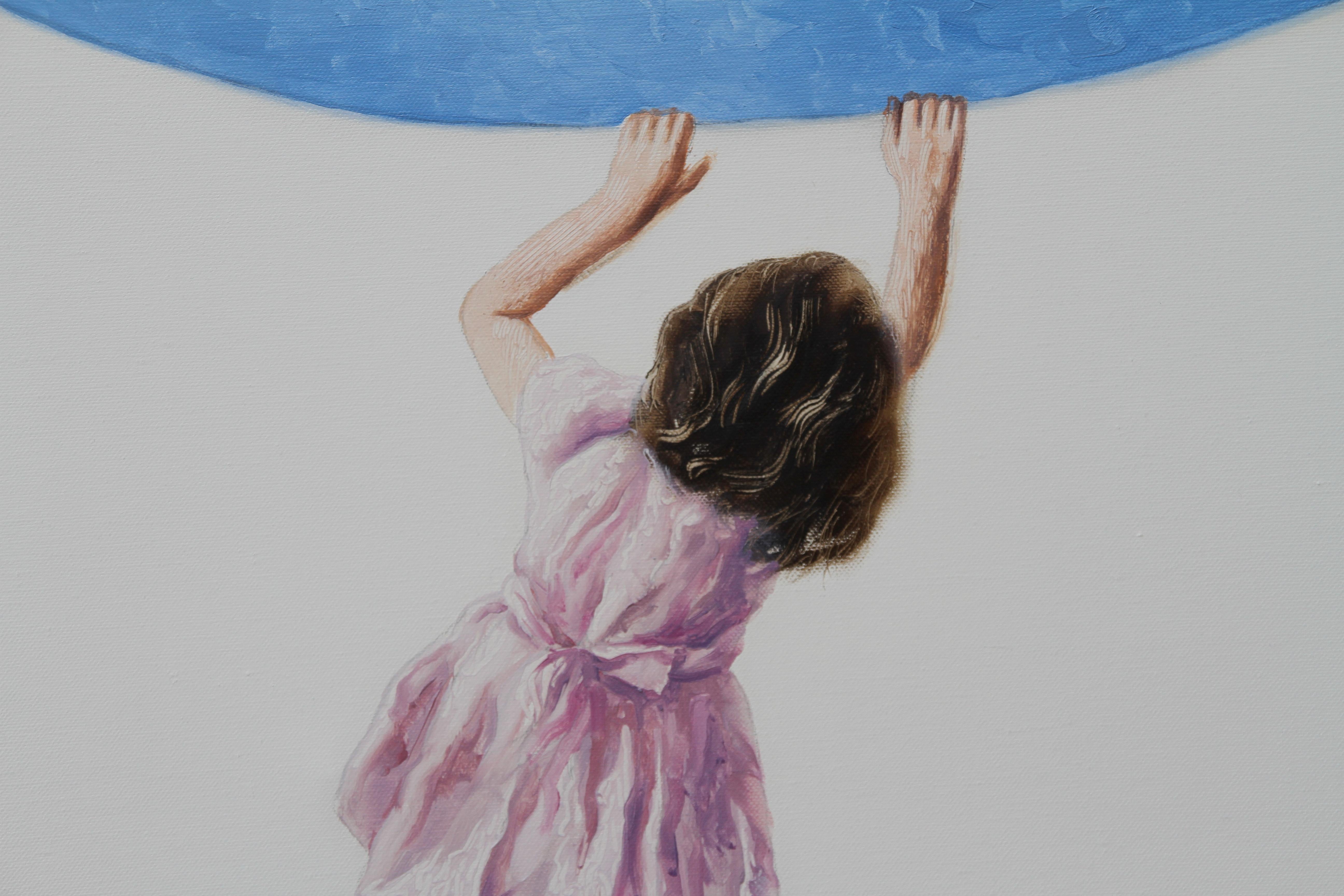 Buscando azul (Chica joven vestido rosa alcanzando el cielo pintura al óleo figurativa en venta 2