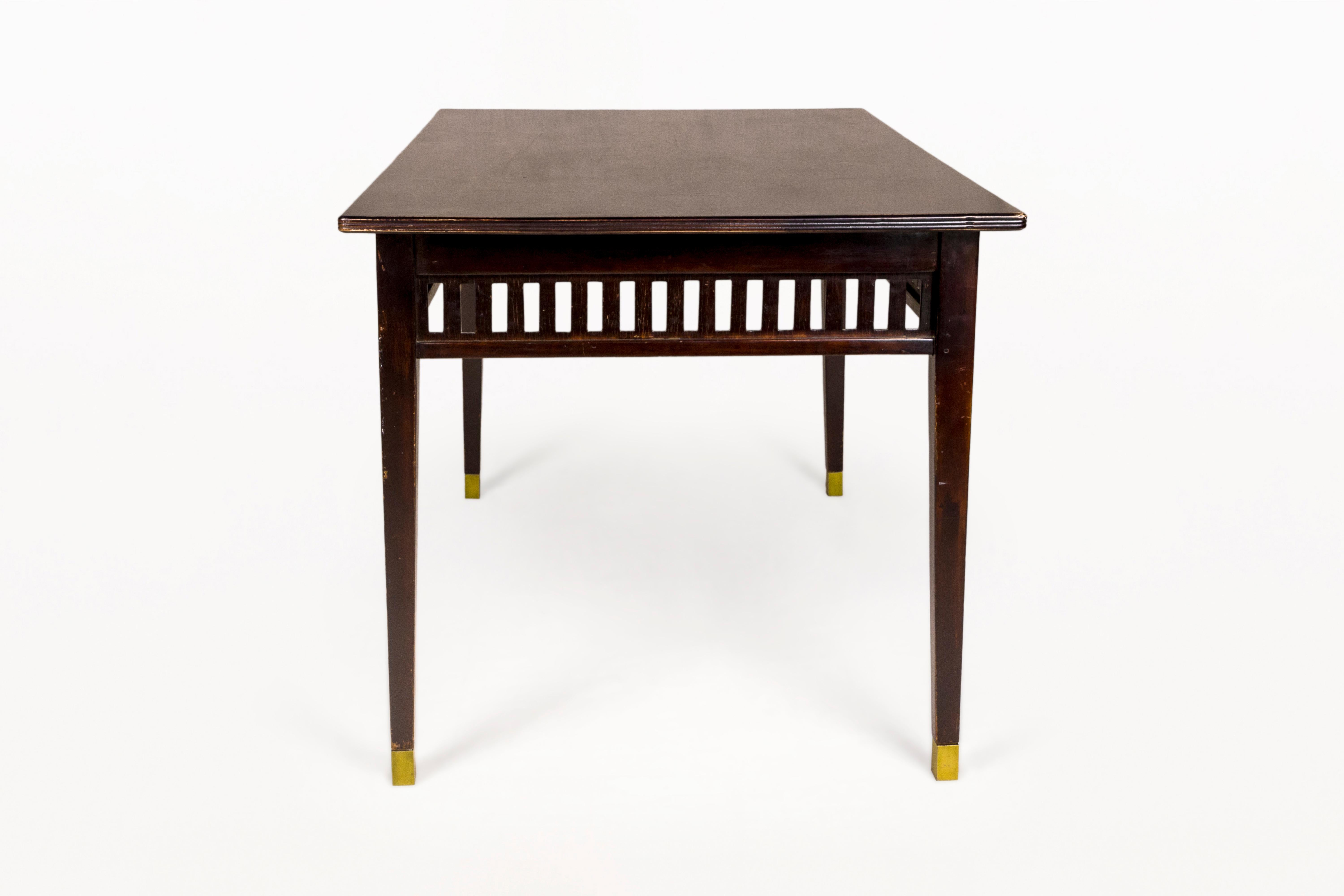 Sécession viennoise Table centrale Rudolf Lorenz pour Lorenz Mobel, vers 1920, Autriche en vente