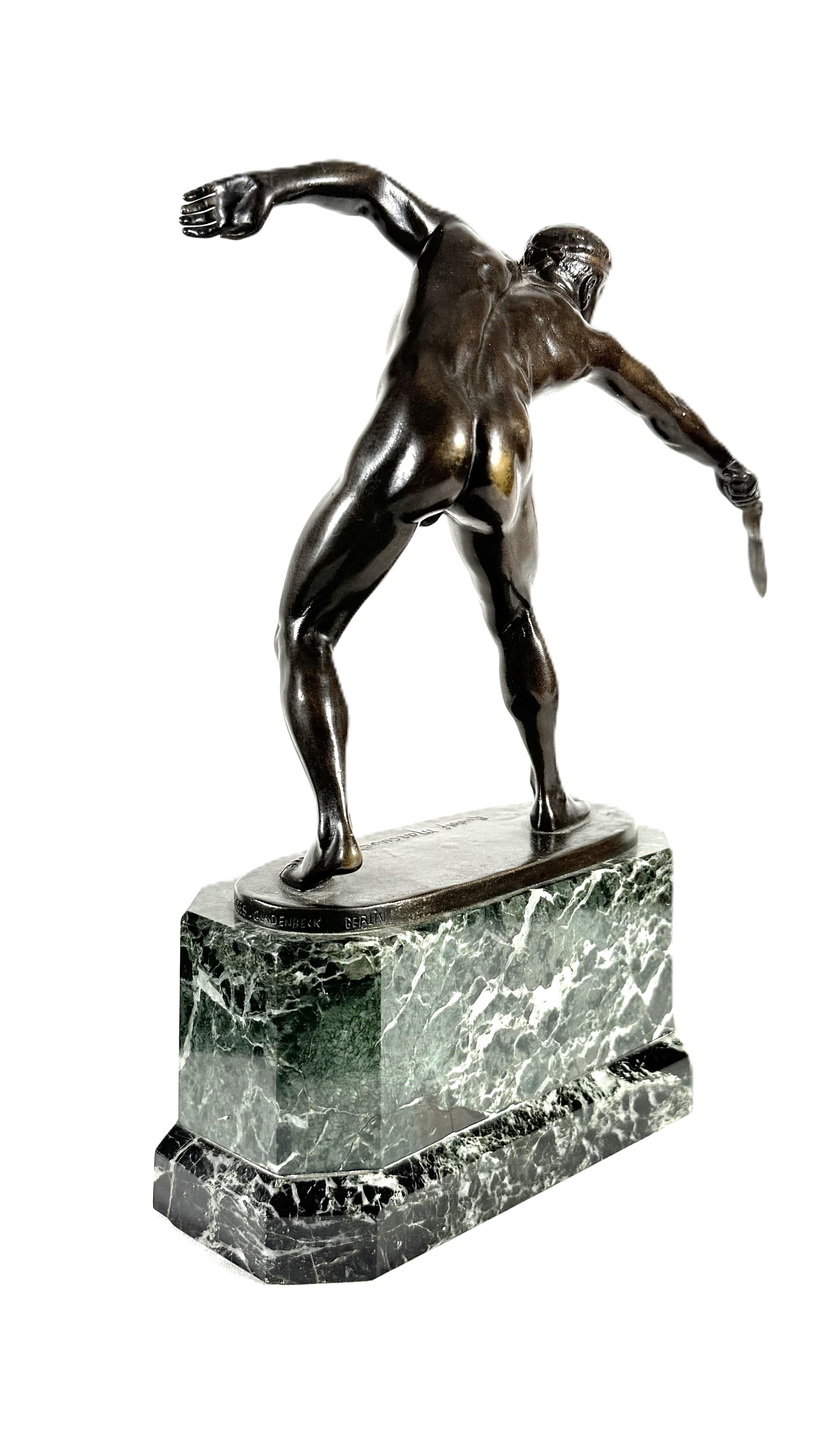 Antique bronze nude gladiator/ swordsman - Signed 