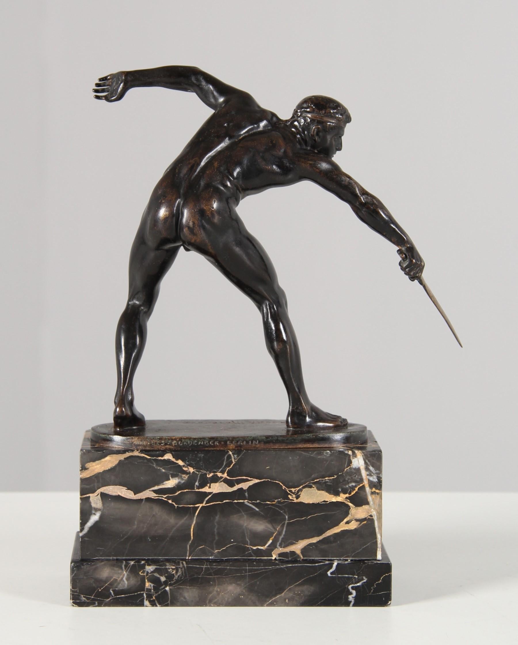 Rudolf Marcus - Lo spadaccino, bronzo, Germania (Berlino), 1910 circa in vendita 2