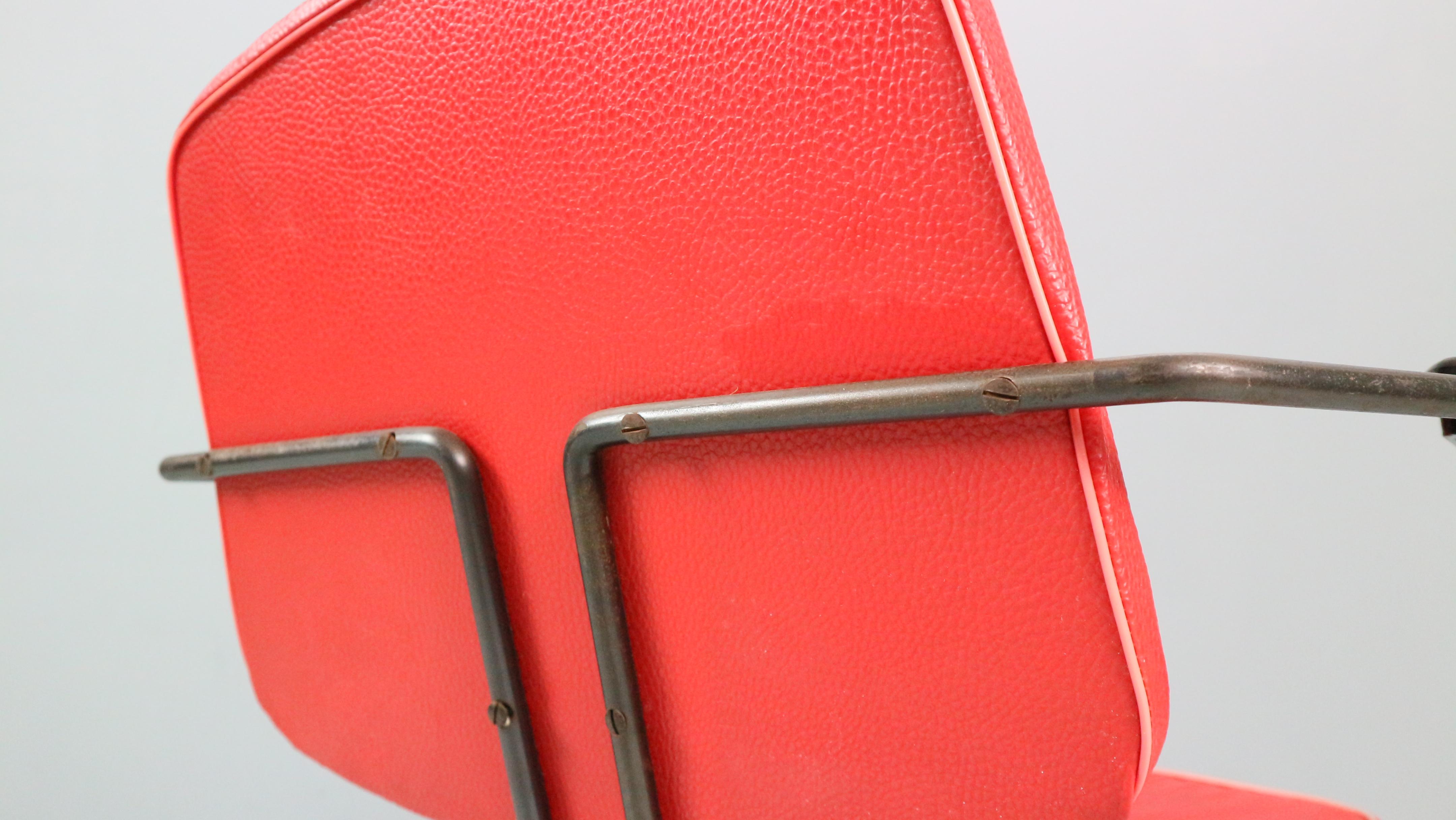 Rudolf Wolf, Armchair Model 5003, 1950 In Good Condition For Sale In The Hague, NL