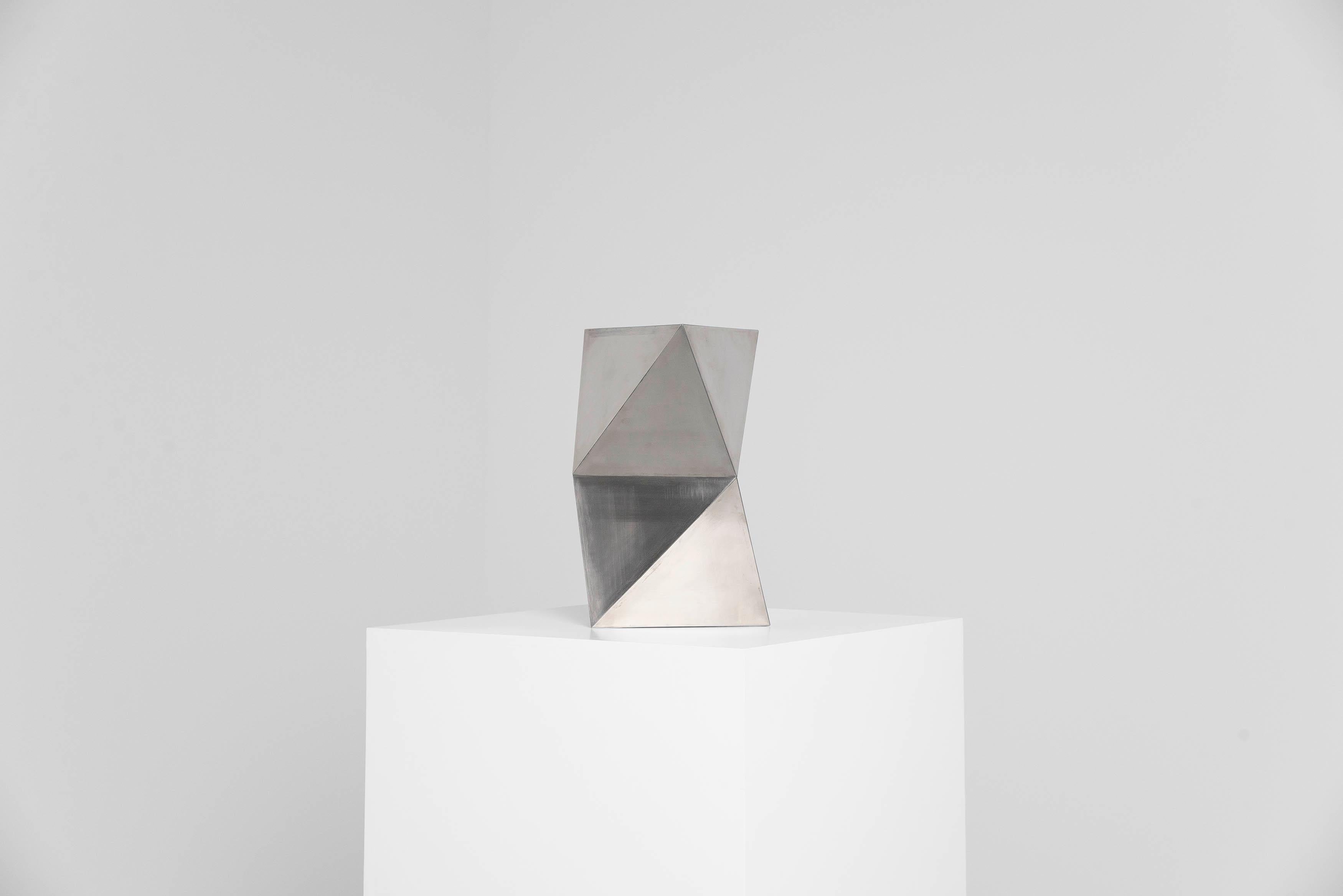 Rudolf Wolf - Sculpture géométrique en acier inoxydable 1981 en vente 1