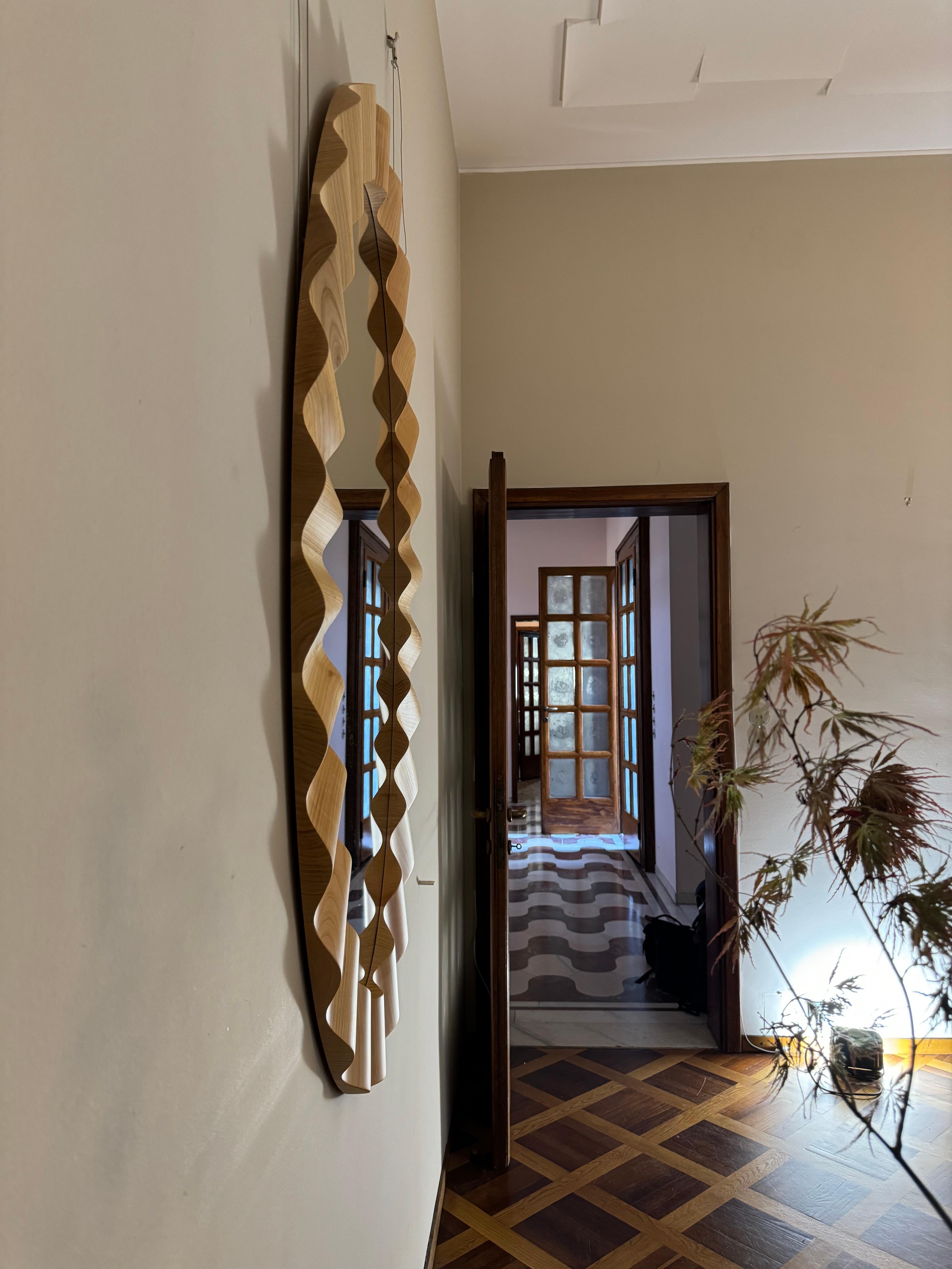Svedese Ruffles Cherry Wood Mirror by Studio TOOJ in vendita