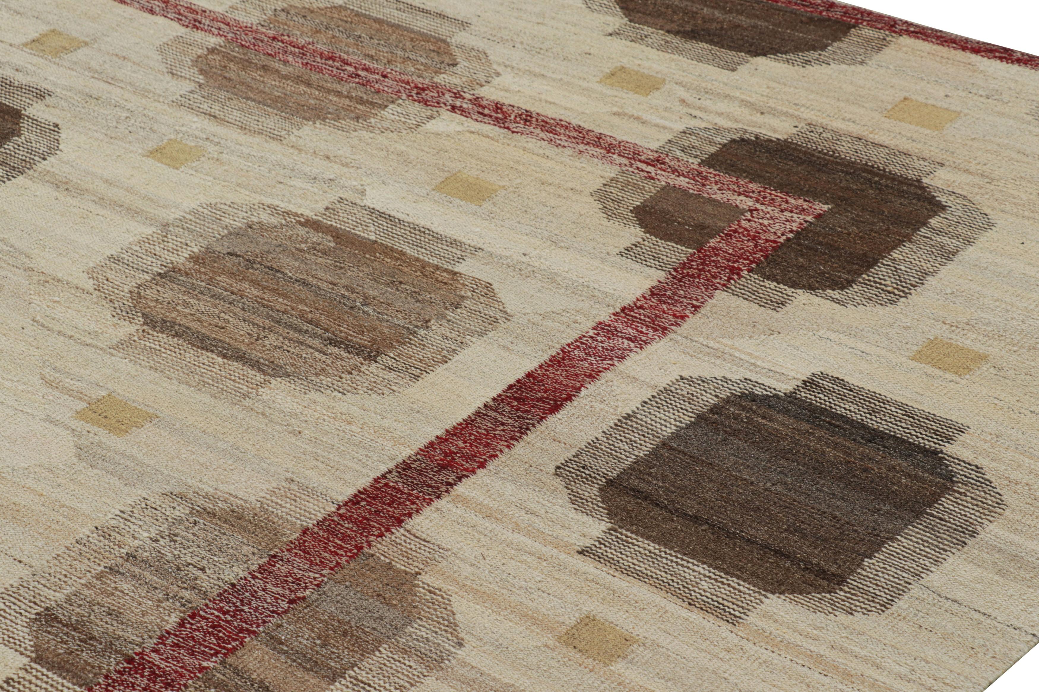 Modern Rug & Kilim’s Scandinavian Rug in Beige-Cream with Geometric Pattern For Sale