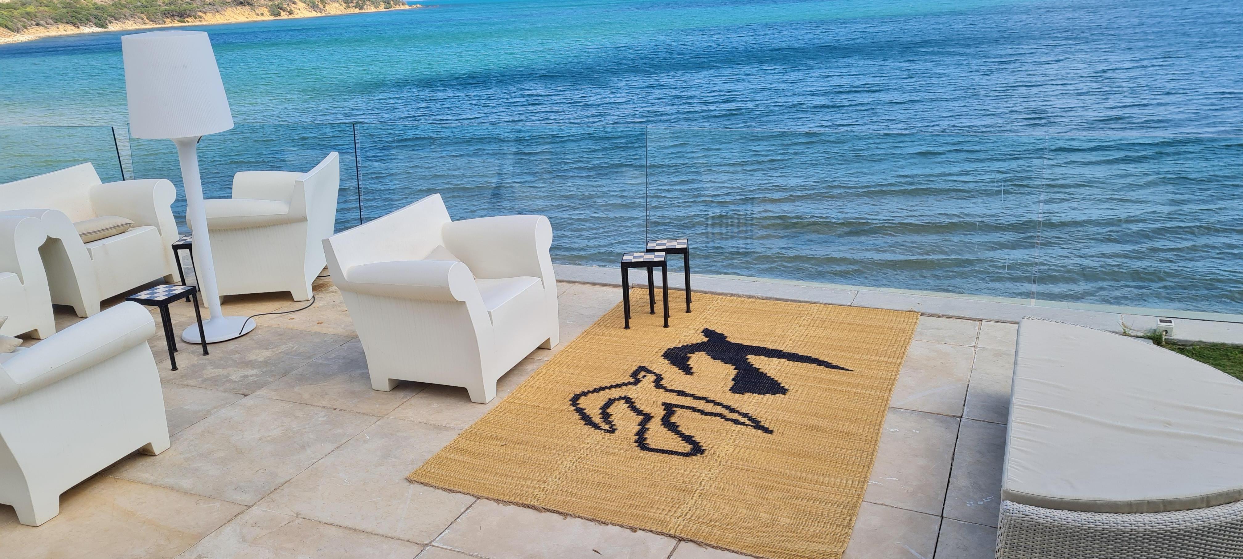 Modern Outdoor Rug in Natural Fiber for Contemporary house with Eco-Friendly Charm. For Sale