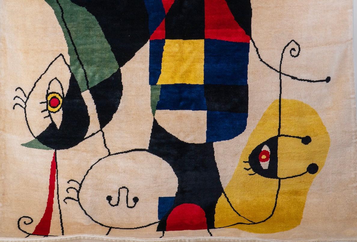 Teppich von Joan Miro (Moderne der Mitte des Jahrhunderts) im Angebot