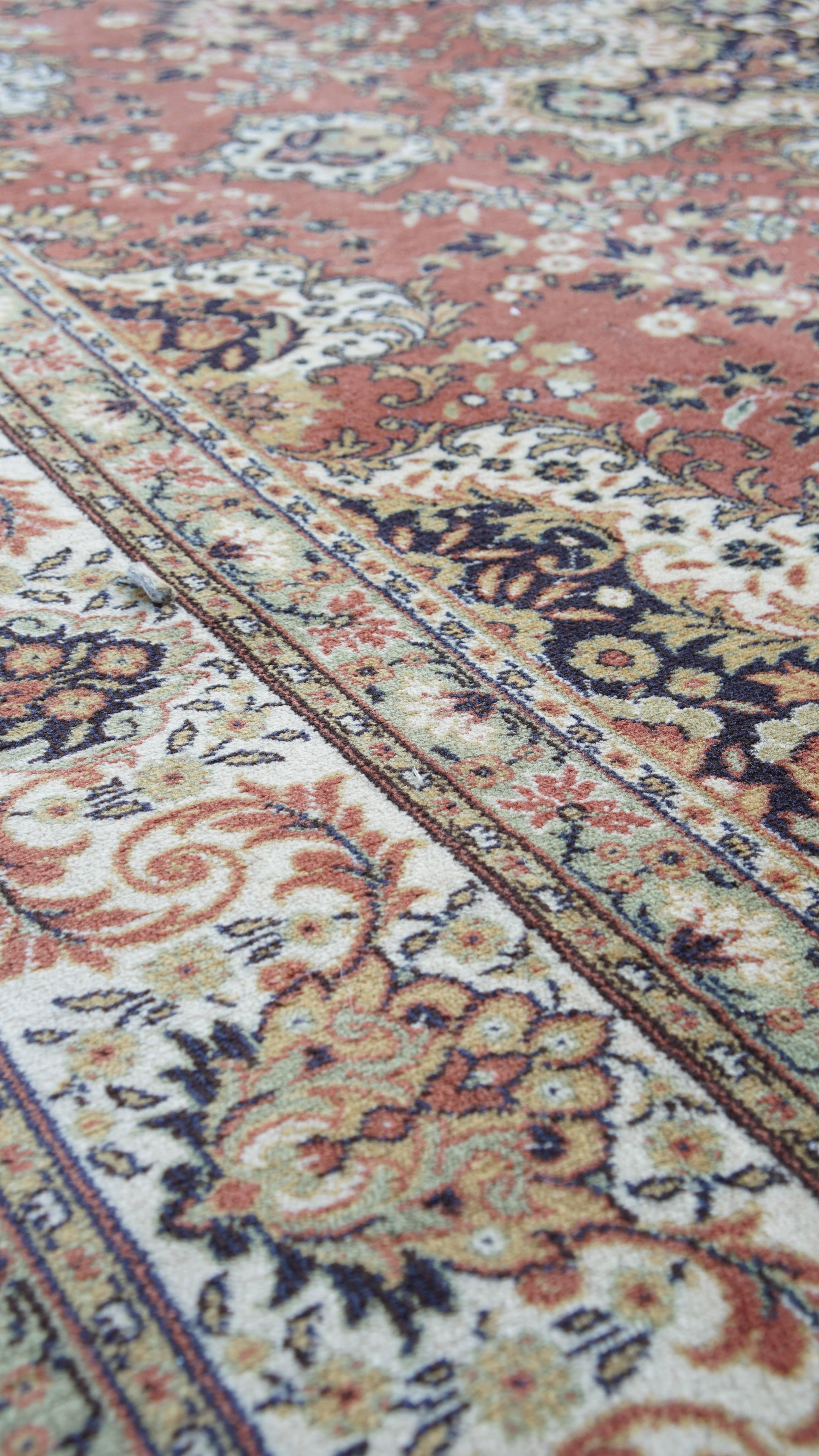 Teppich/Teppich mit schönen Tönen 345x249 cm im Zustand „Relativ gut“ im Angebot in Harderwijk, NL