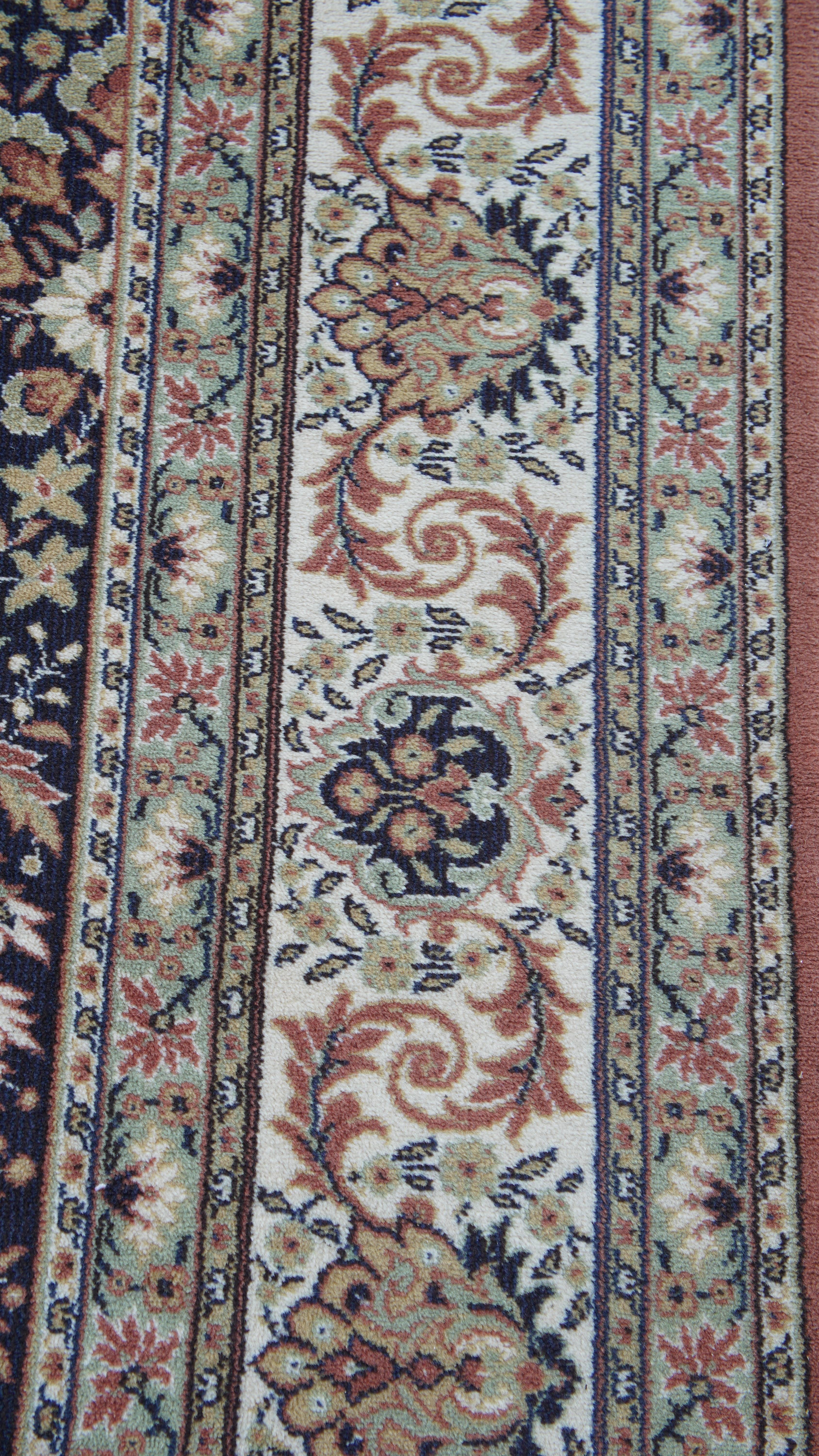 Teppich/Teppich mit schönen Tönen 345x249 cm (20. Jahrhundert) im Angebot