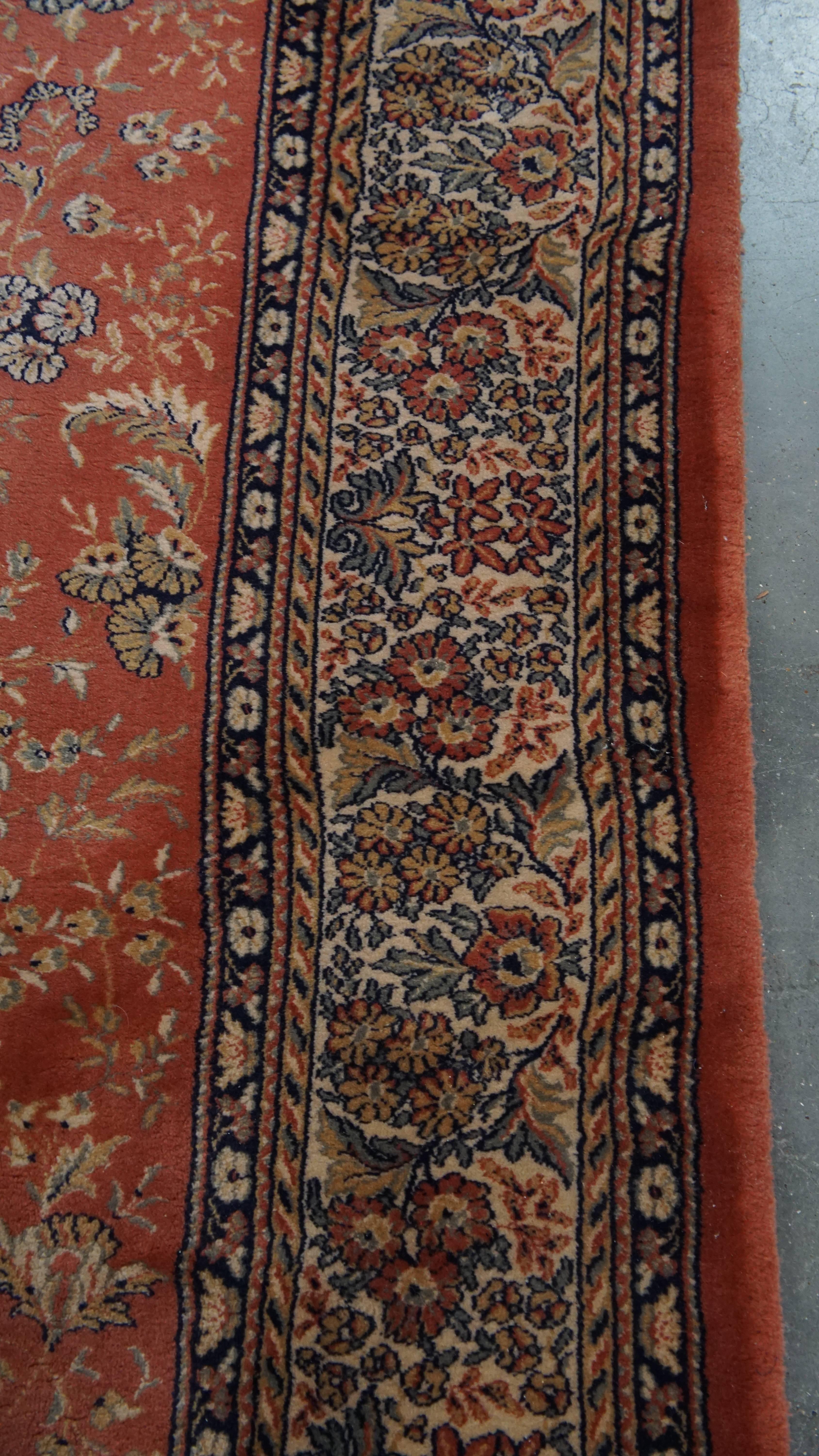 Teppich mit Rosa und Rot - 298x201 cm im Zustand „Gut“ im Angebot in Harderwijk, NL