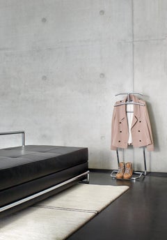 Classicon Wendingen Teppich Design Eileen Gray Schurwolle 208x200cm 81.9x78.7in