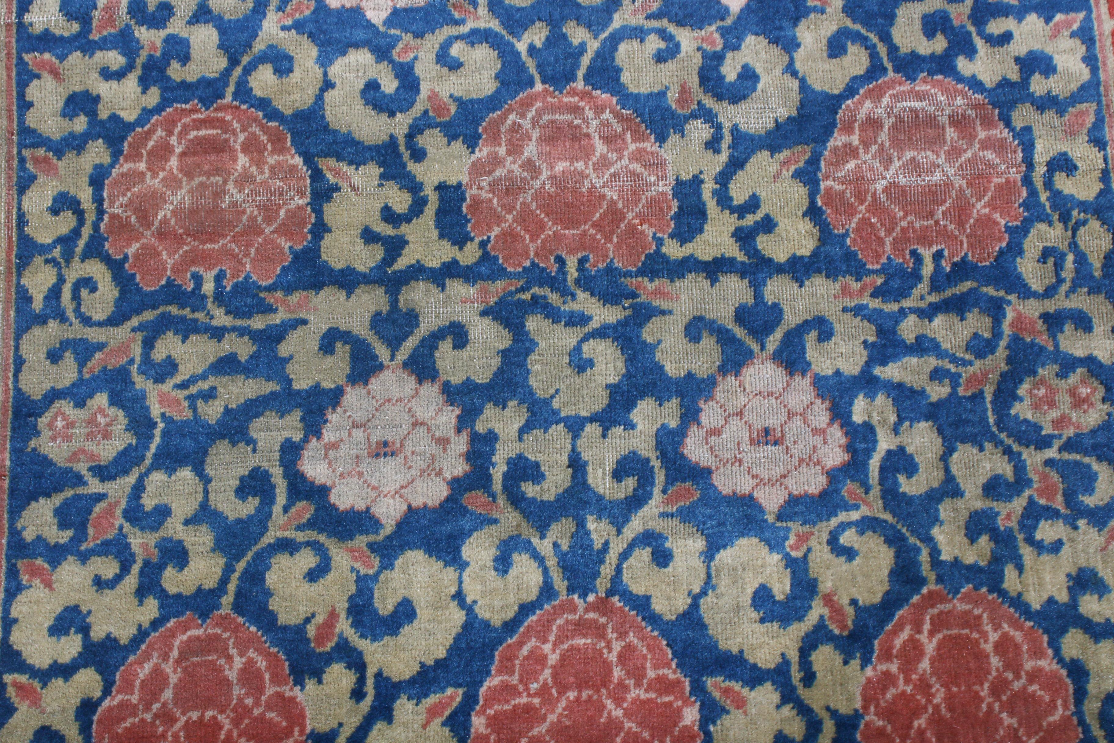 Antique Khotan Samarkand Transitional in Blue and Red Floral In Good Condition In Long Island City, NY