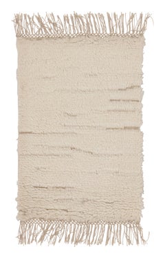 Rug & Kilim Contemporary Moroccan-Inspired Shag Rug in White Tones