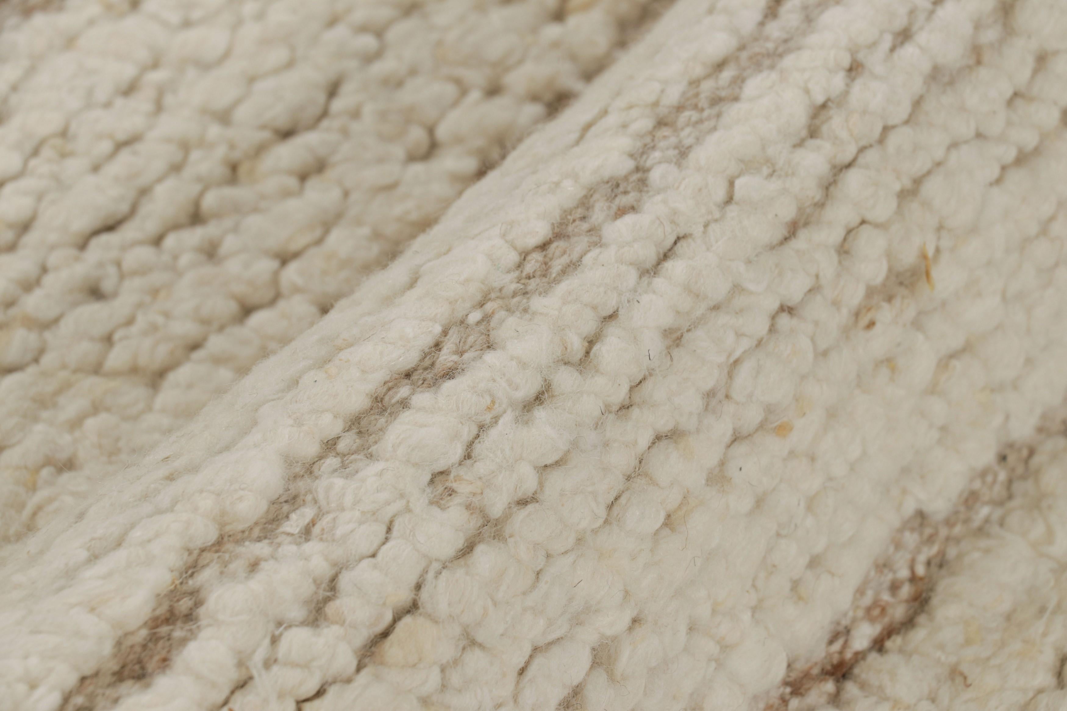Rug & Kilim Contemporary Textural Rug in Cream and Beige with High-Low Stripes In New Condition For Sale In Long Island City, NY