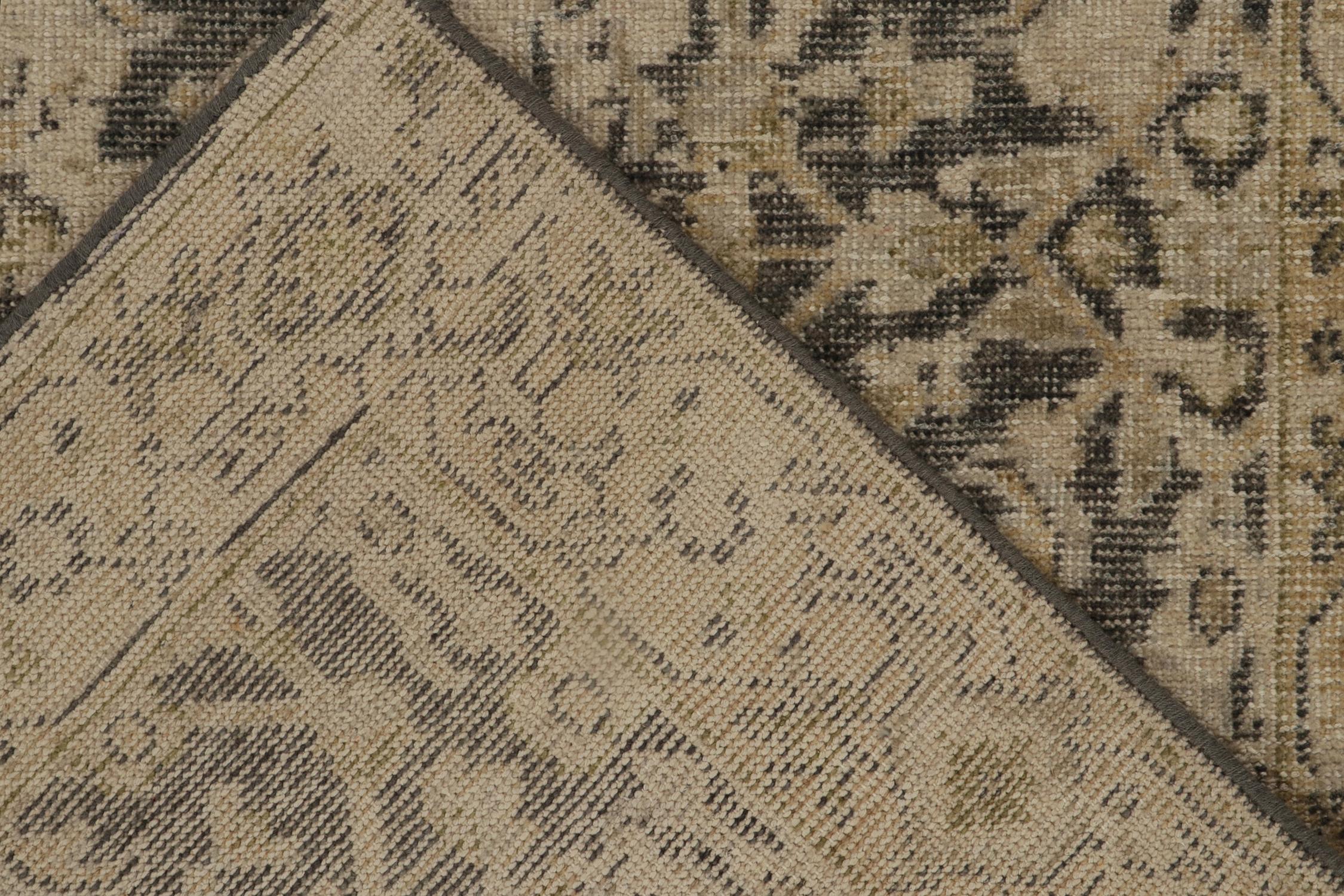 Rug & Kilim Distressed Persian Style Läufer in Schwarz & Beige Herati-Muster (Wolle) im Angebot