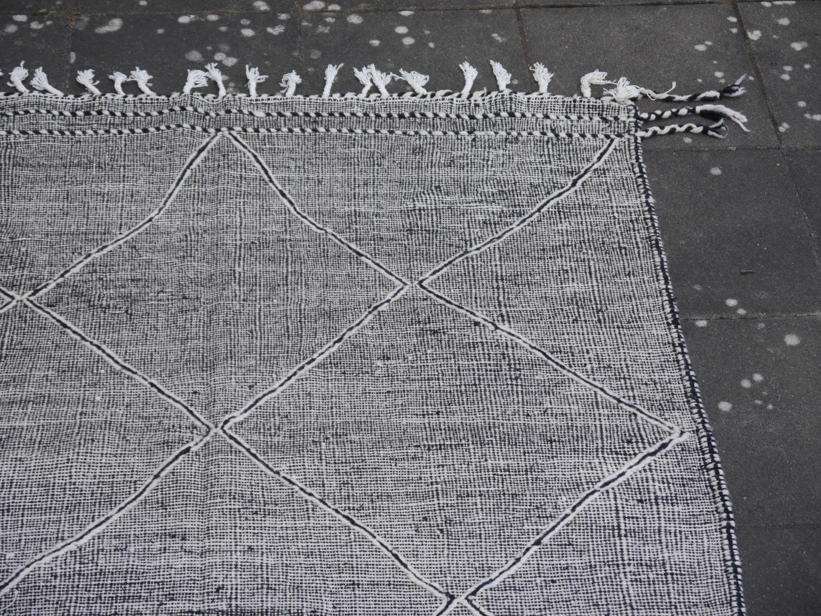 Rug Kilim Moroccan Berber Flat-Woven Black White Wool Diamond Djoharian Design For Sale 13